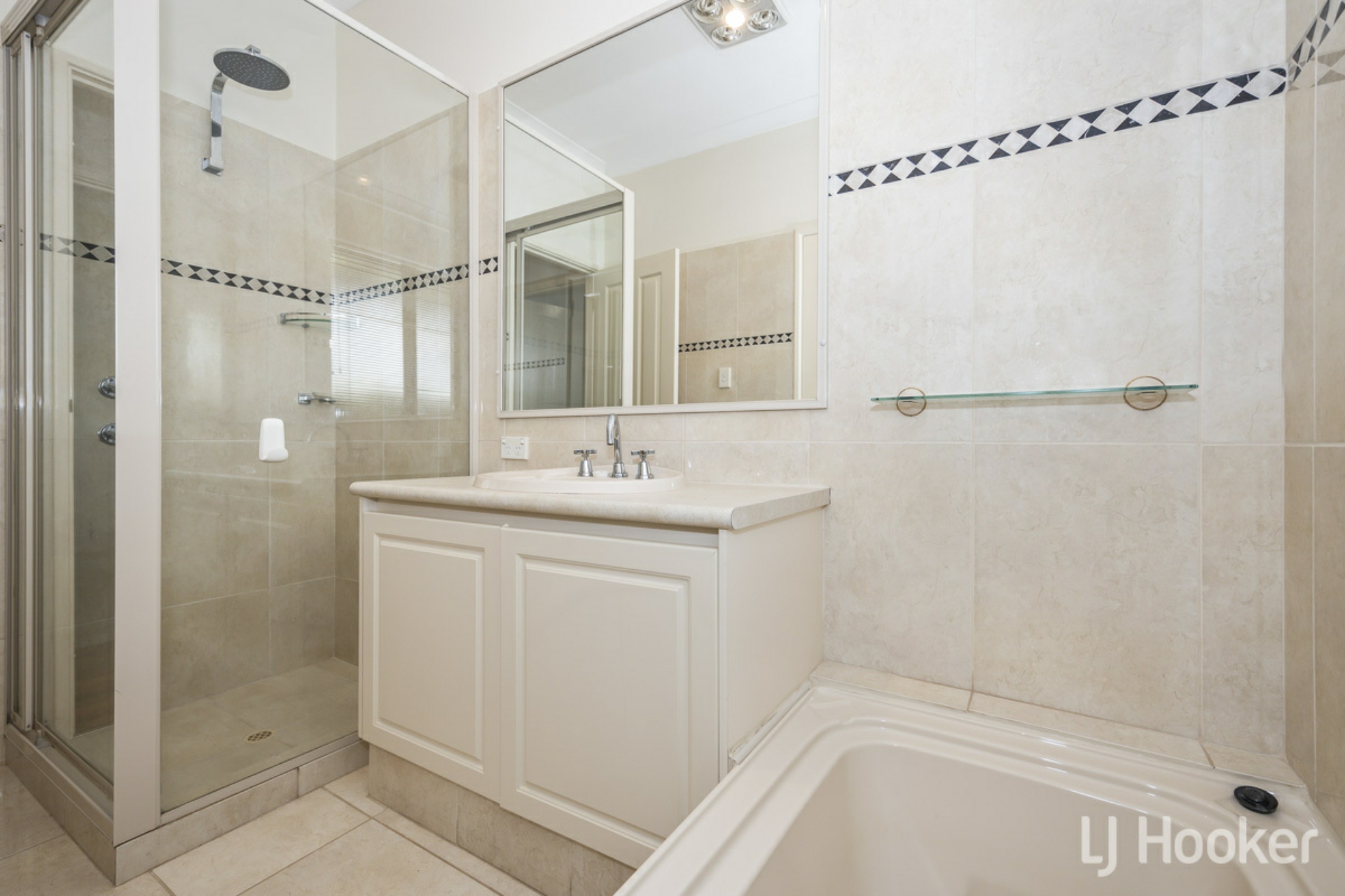 41A Axford Street, COMO
