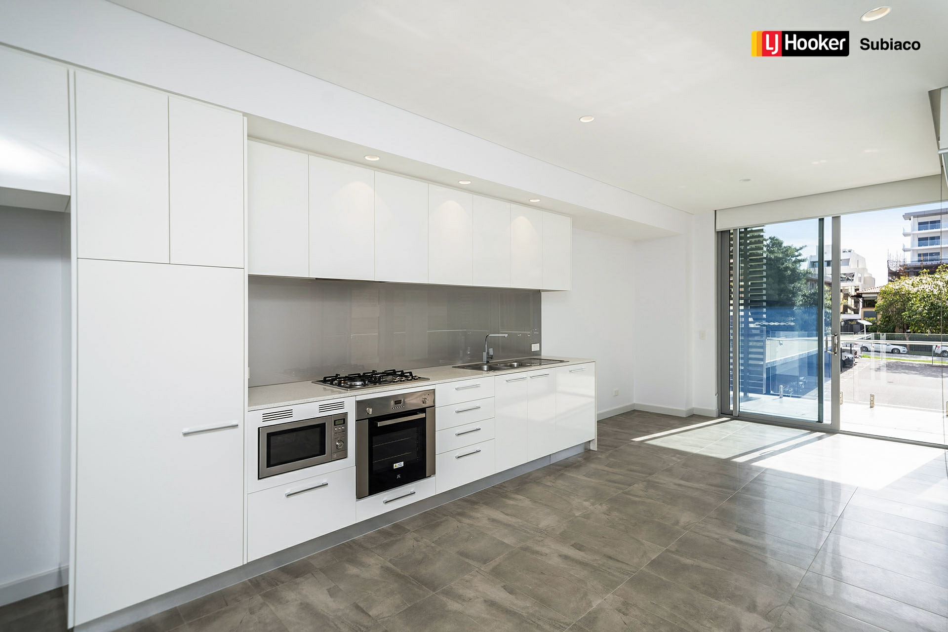 2/21 Altona Street, WEST PERTH