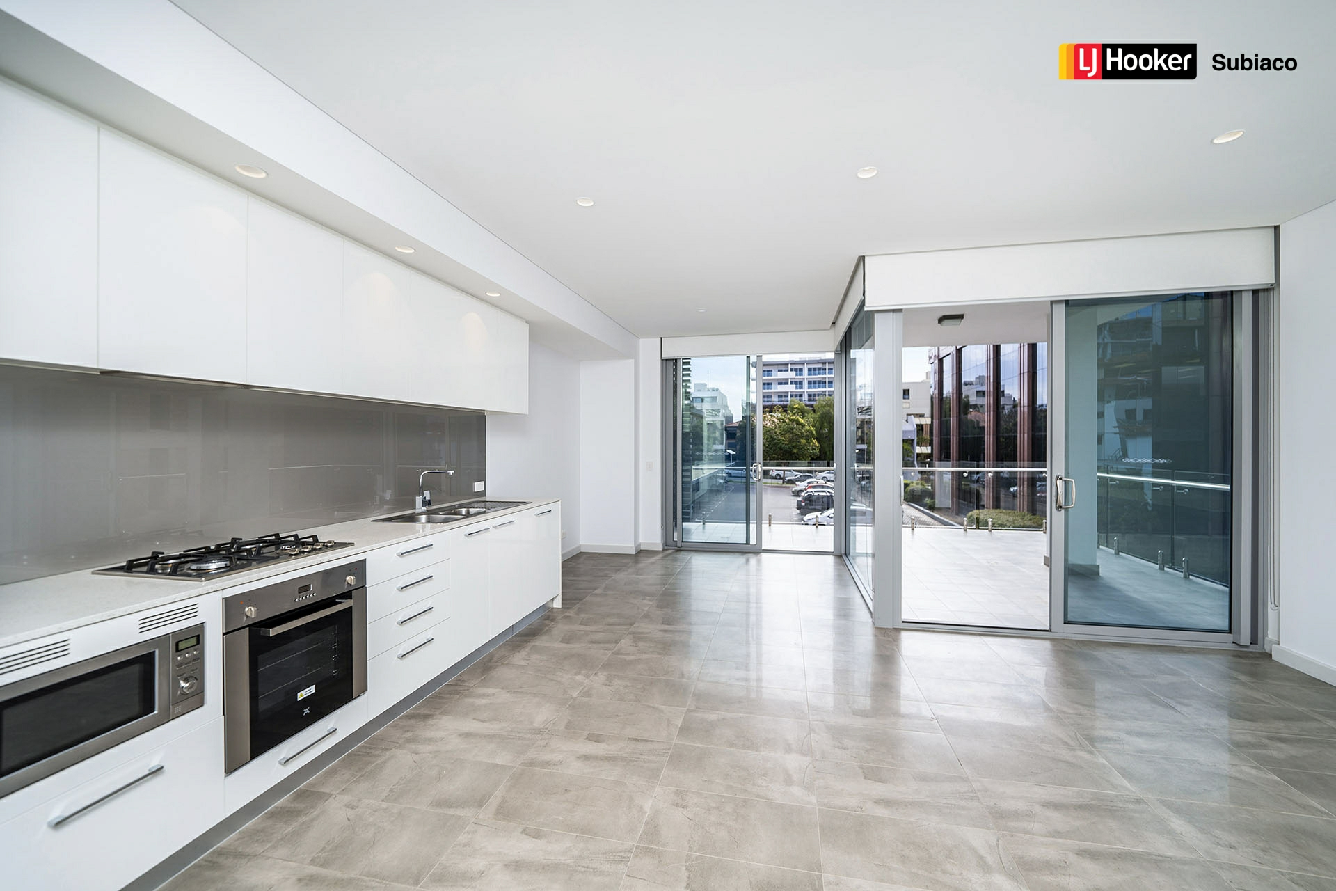 2/21 Altona Street, WEST PERTH