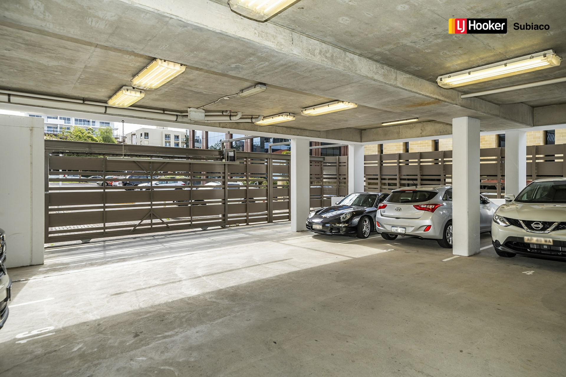 2/21 Altona Street, WEST PERTH