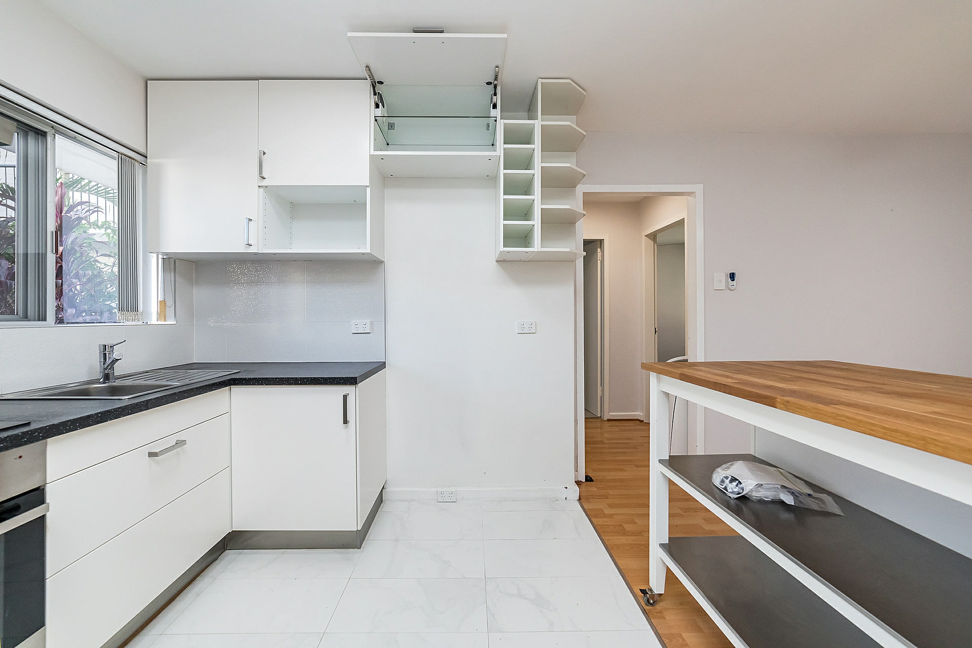 2/381 Barker Road, SUBIACO