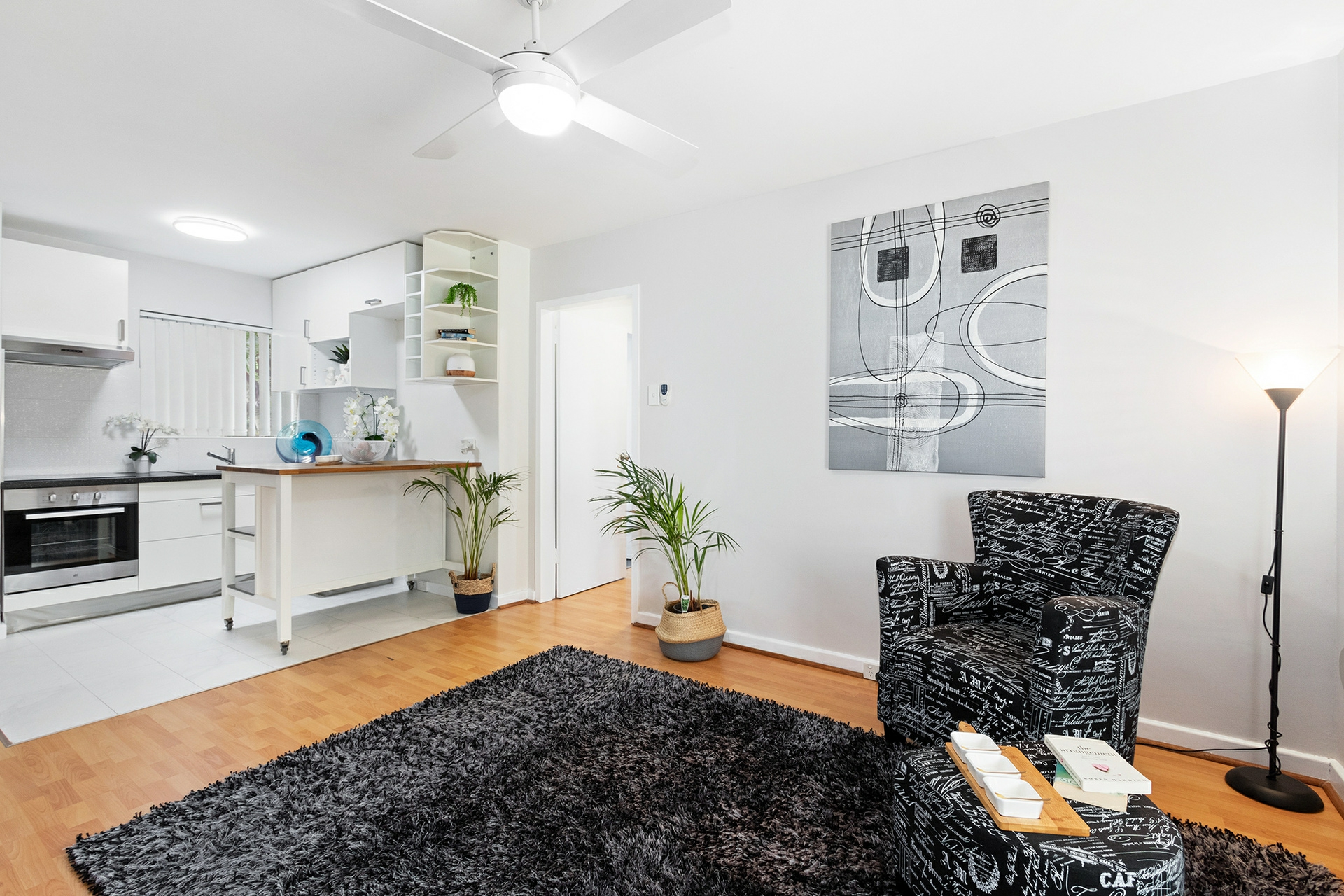 2/381 Barker Road, SUBIACO