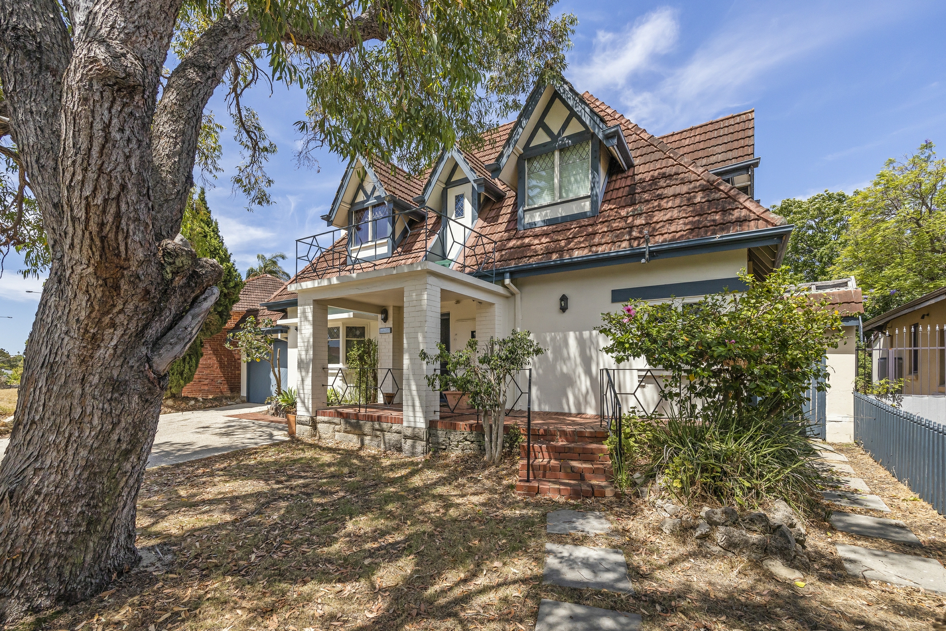 430 Canning Highway, Como