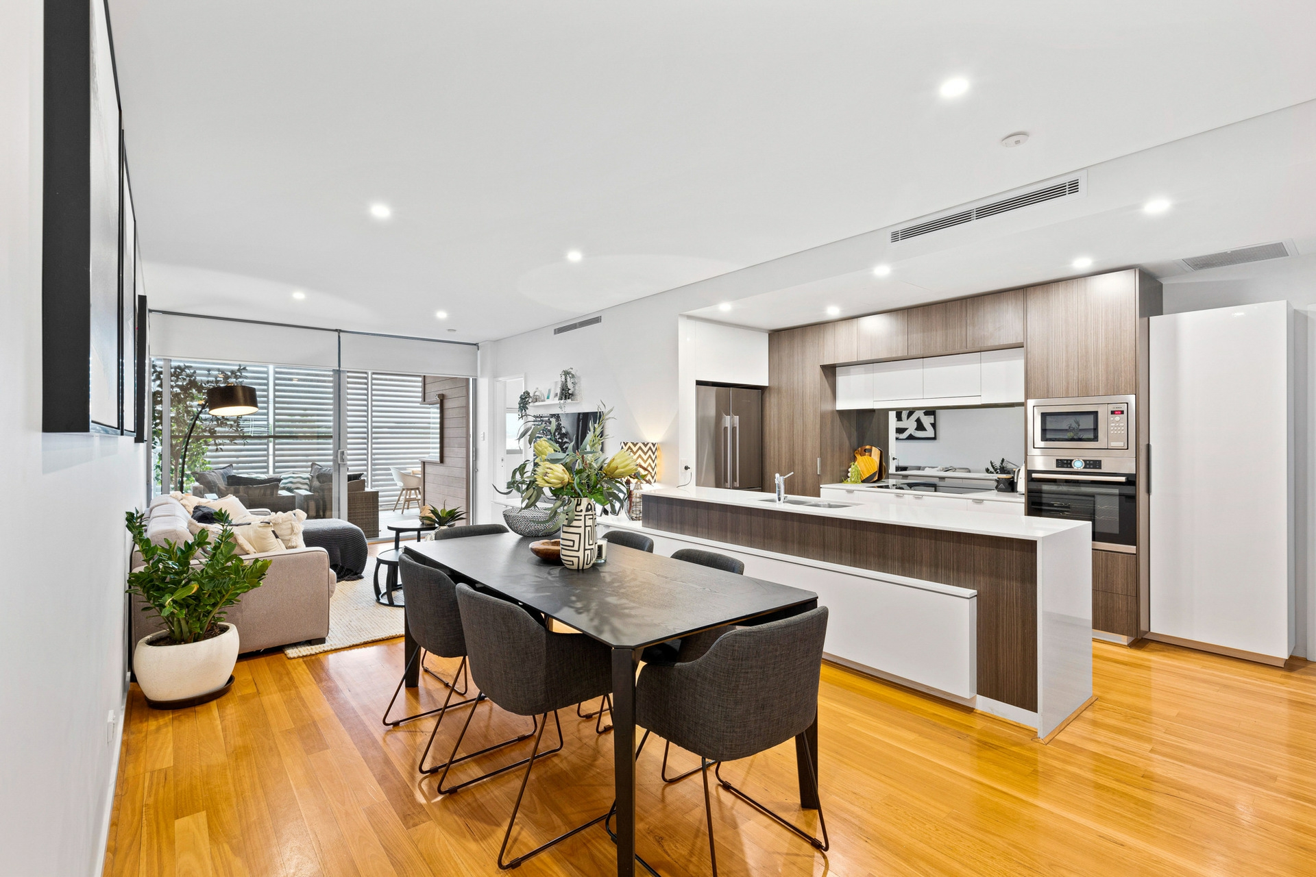 206/15 Roydhouse Street, SUBIACO