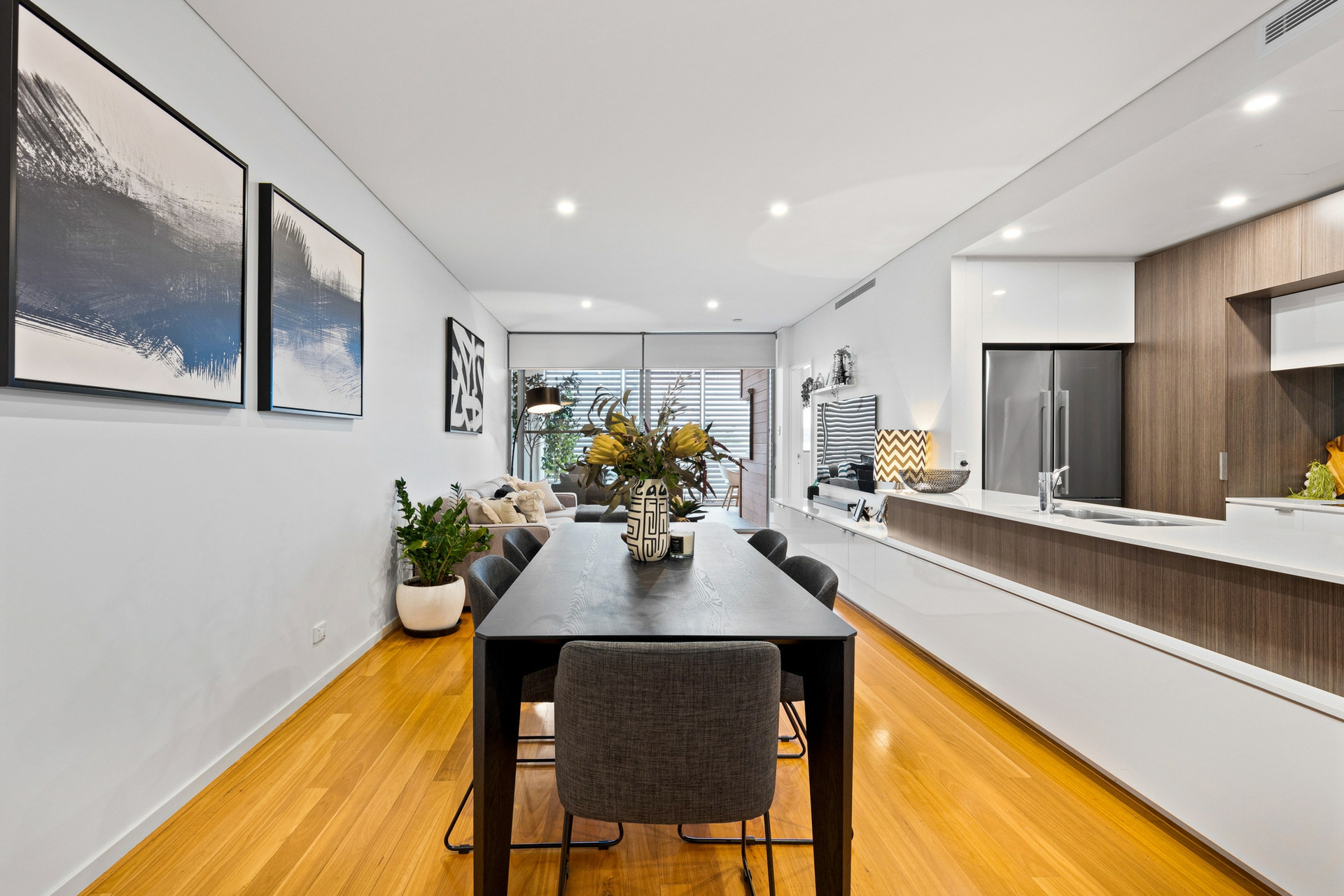 206/15 Roydhouse Street, SUBIACO