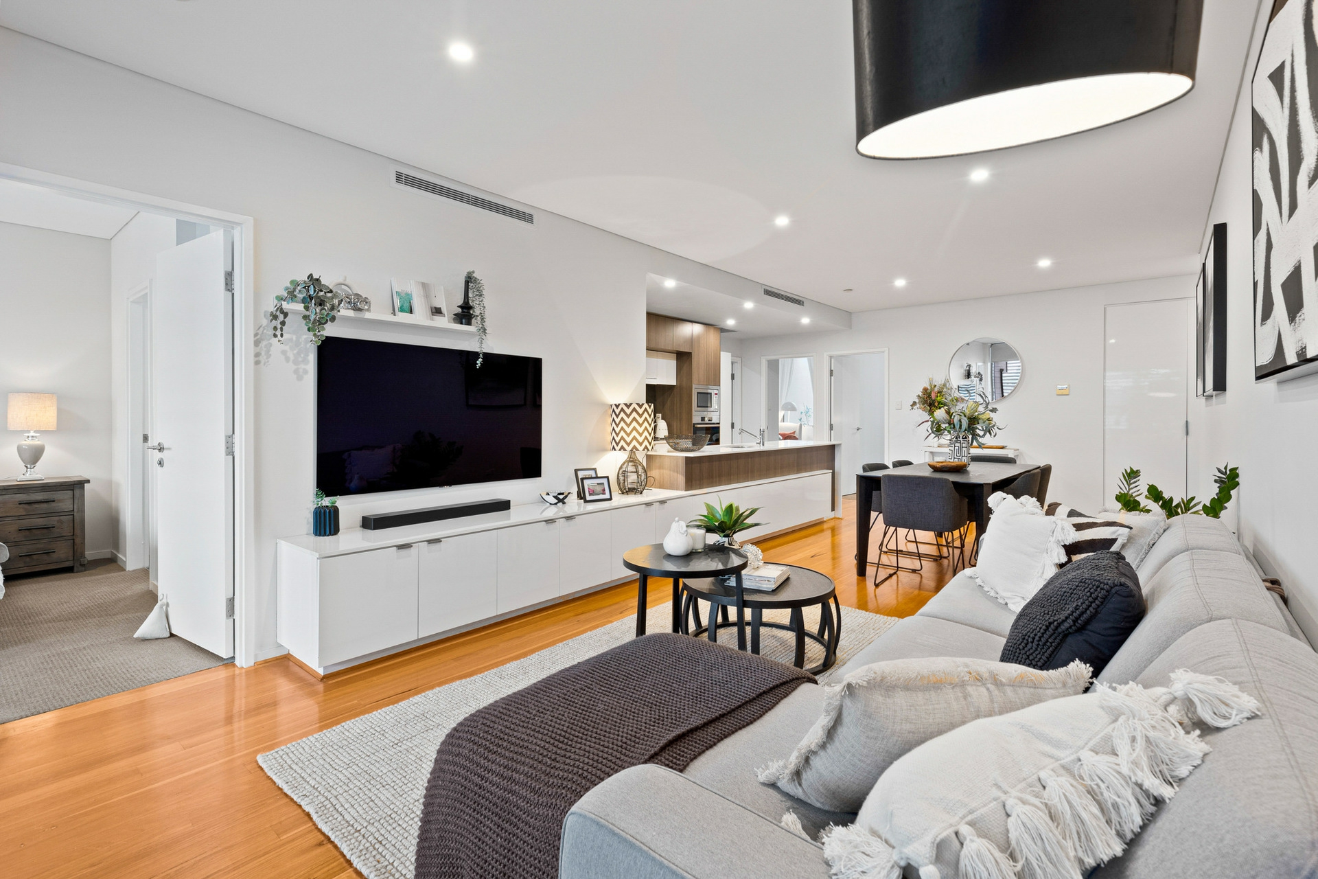 206/15 Roydhouse Street, SUBIACO