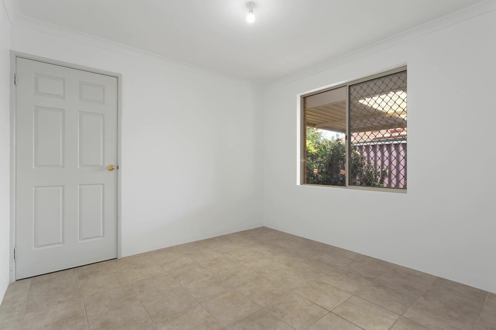 2/8 Phillips Court, KIARA