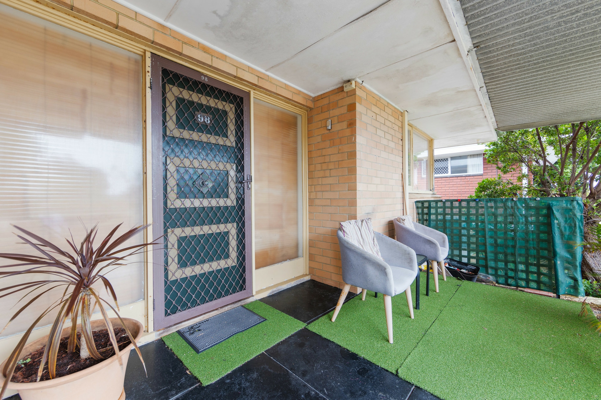 98 Hastings Street, SCARBOROUGH