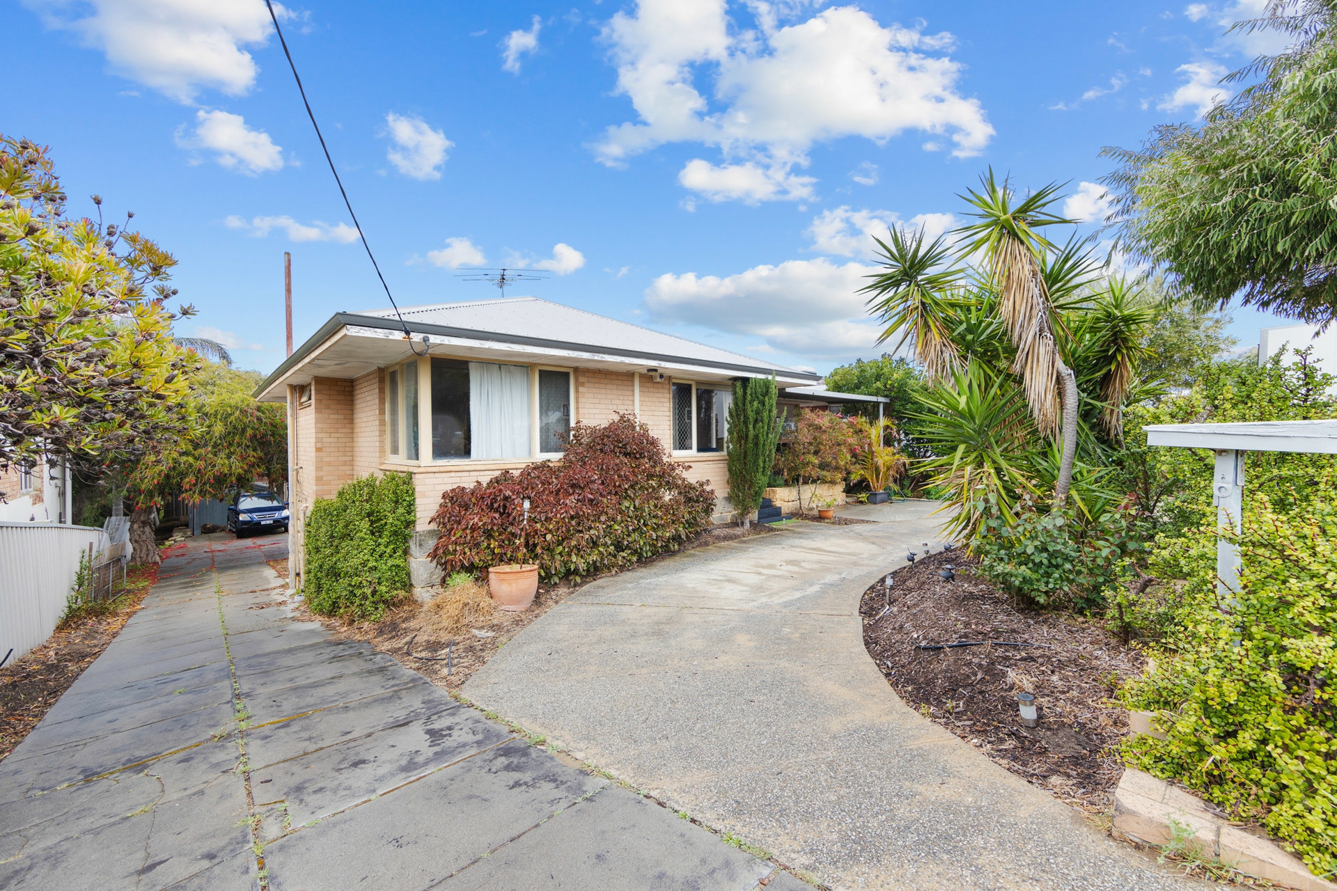98 Hastings Street, SCARBOROUGH
