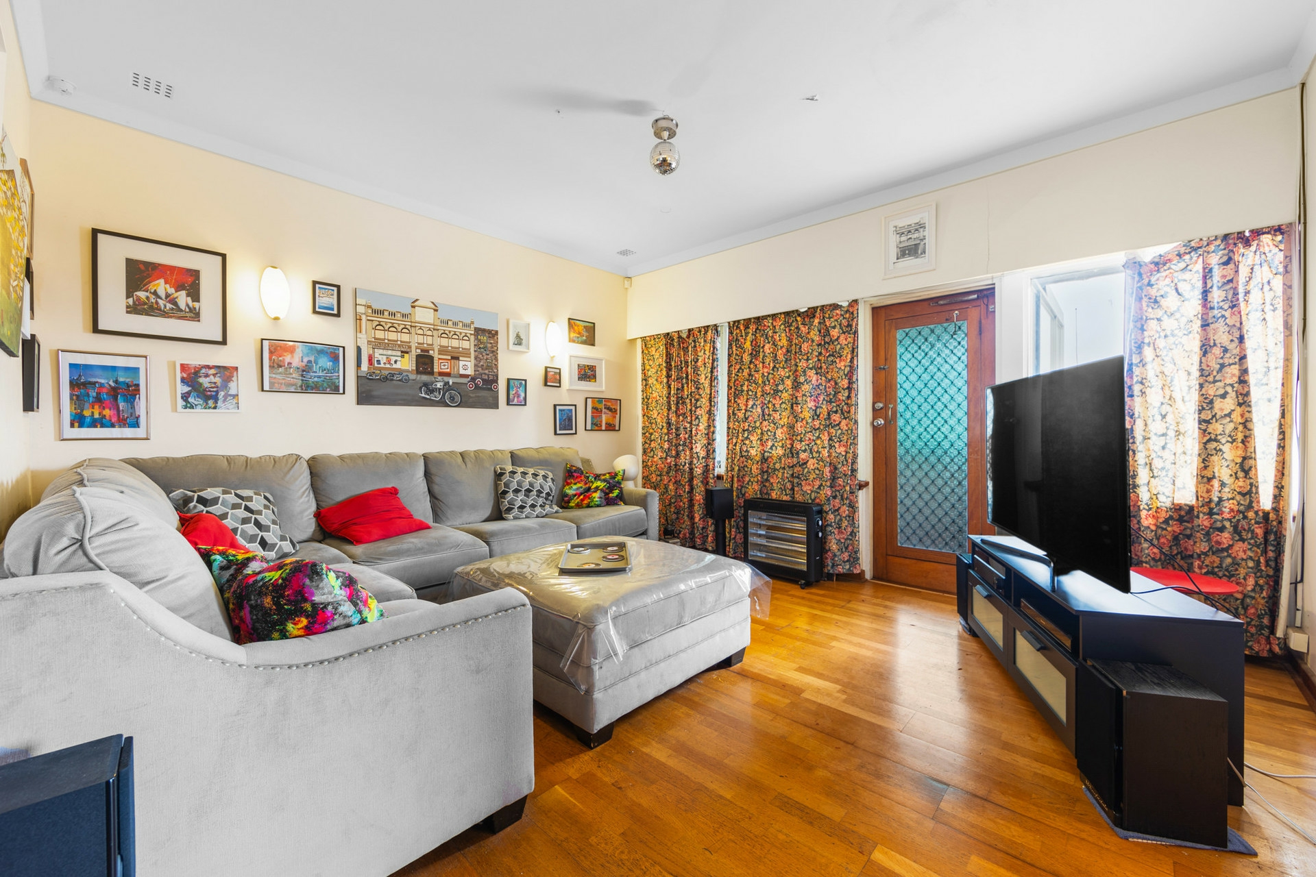 98 Hastings Street, SCARBOROUGH