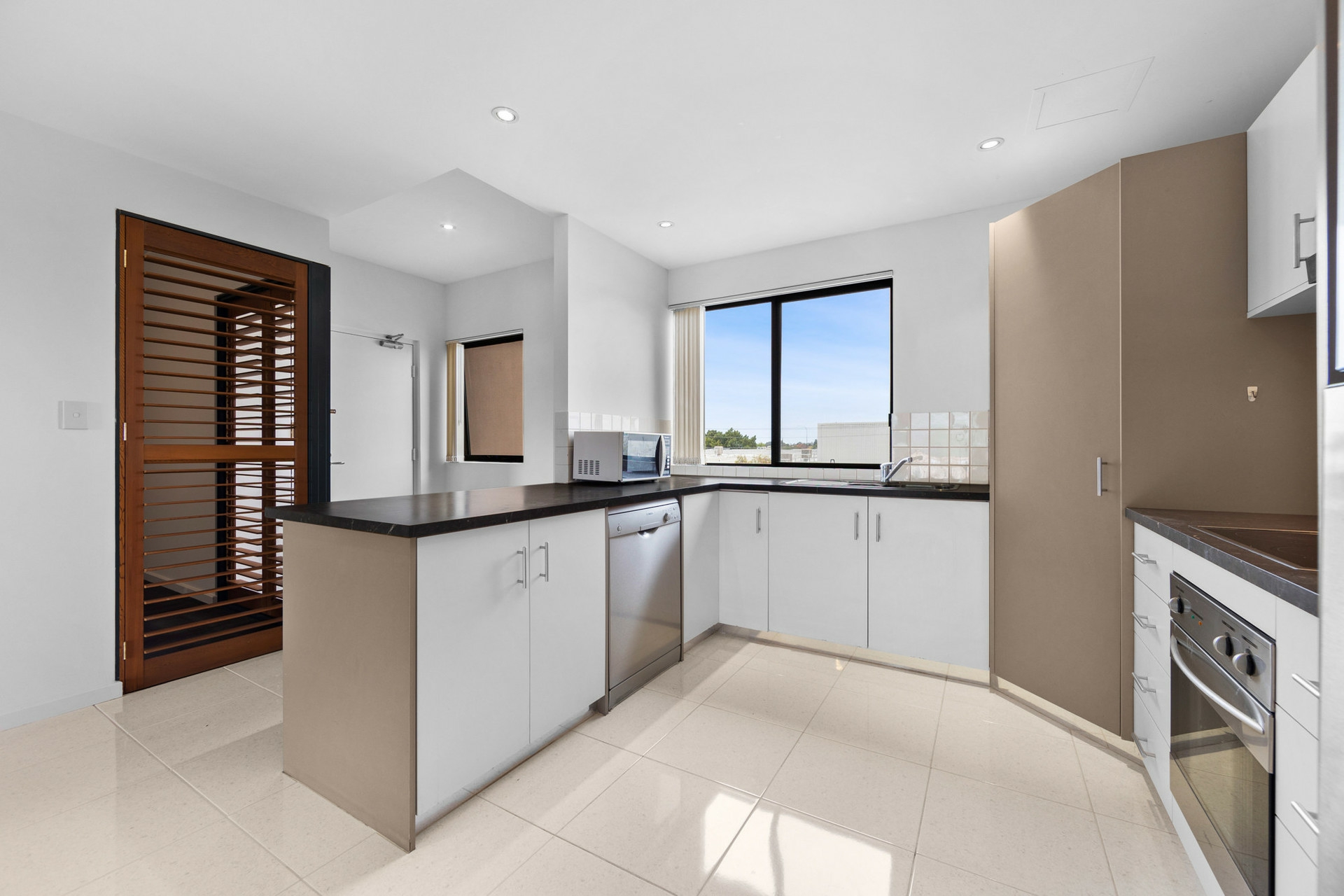 39/1 Roydhouse Street, SUBIACO