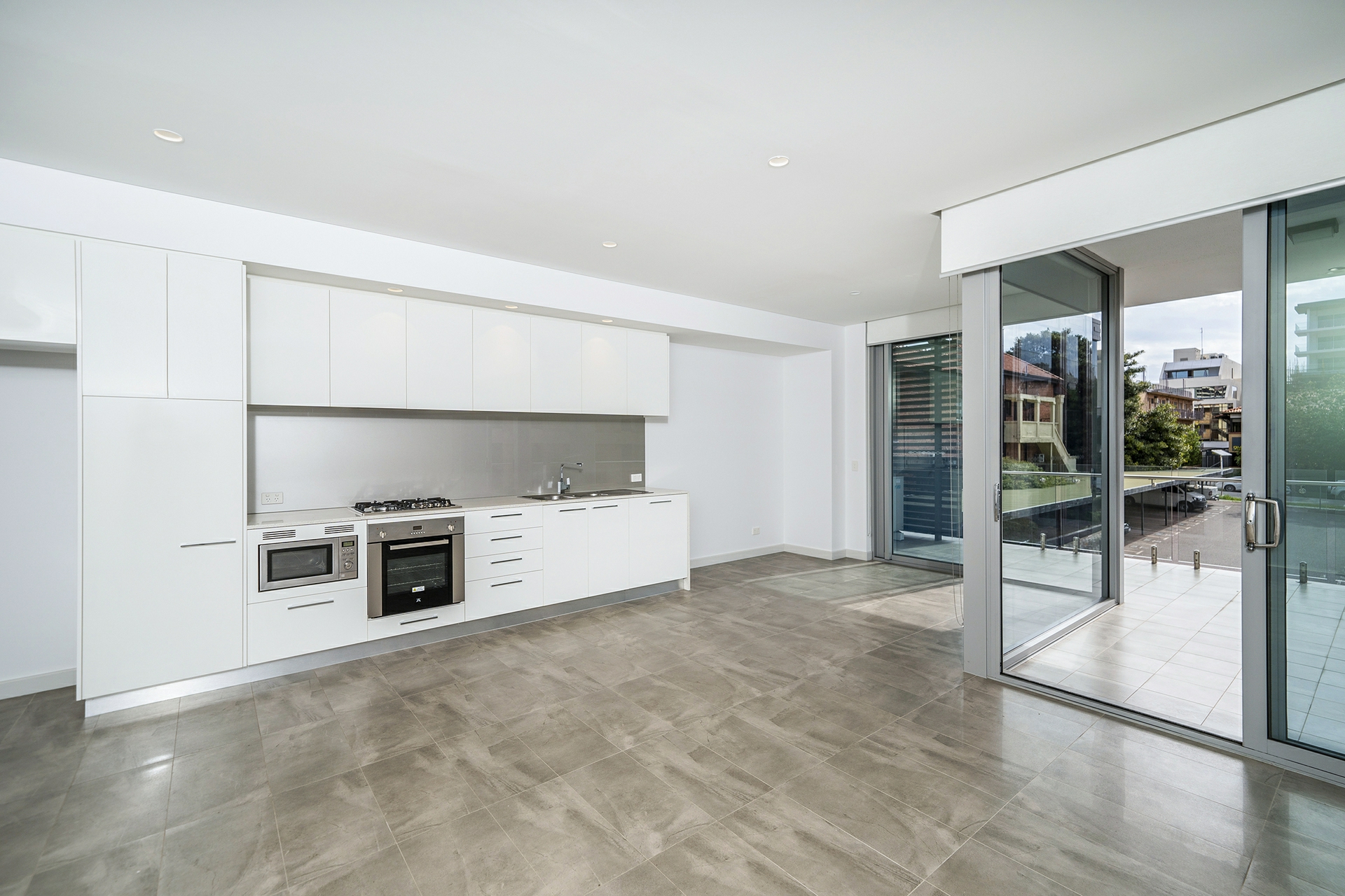 2/21 Altona Street, WEST PERTH