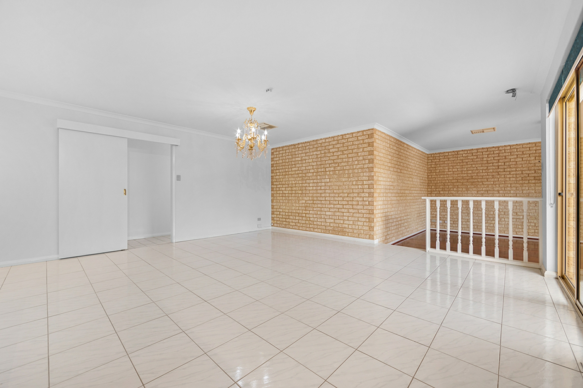 239 Summerlakes Parade, BALLAJURA