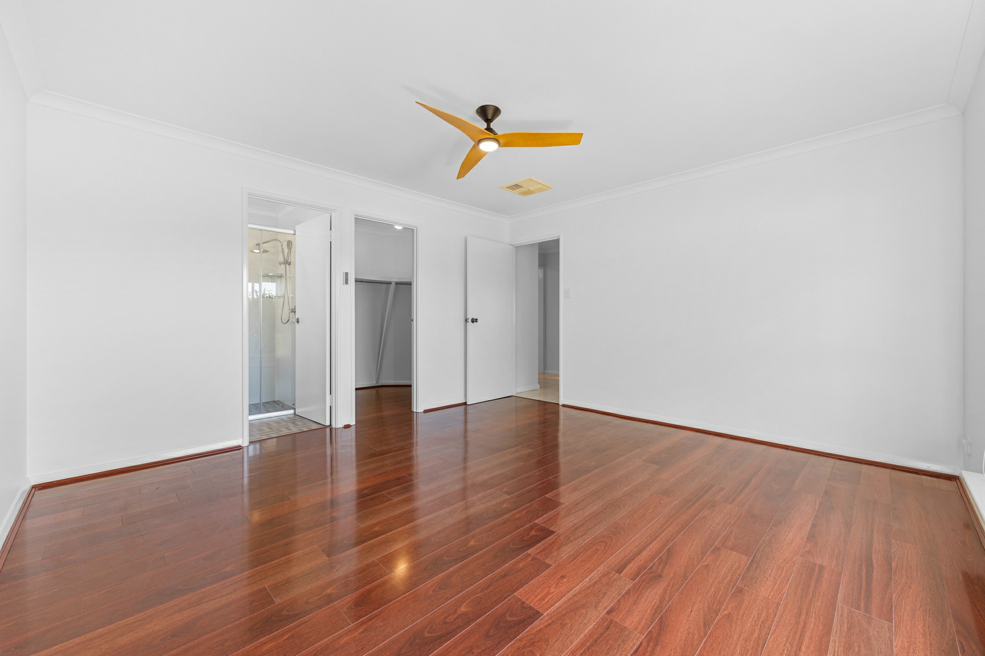 239 Summerlakes Parade, BALLAJURA