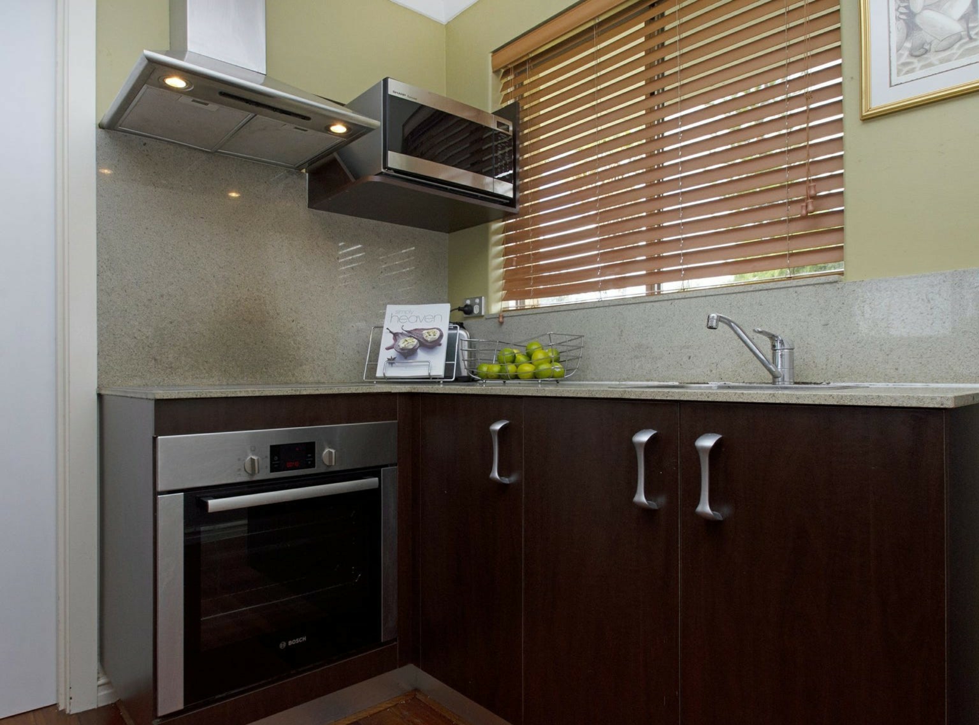 16/125 Hastings Street, SCARBOROUGH