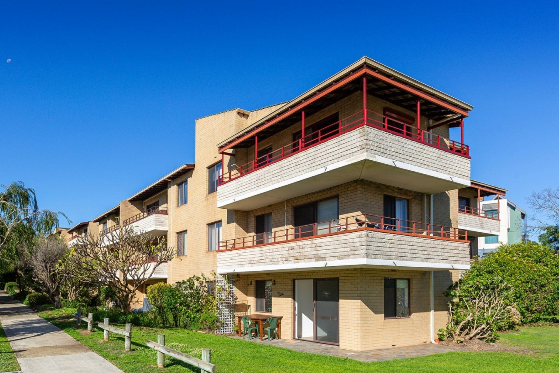 9/7 Gardner Street, Como