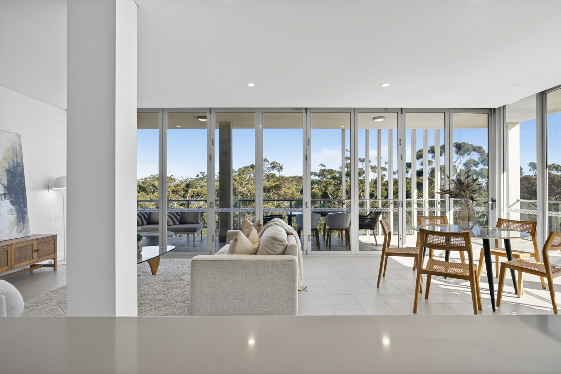 2/58 Kings Park Road — photo from LJ Hooker Subiaco