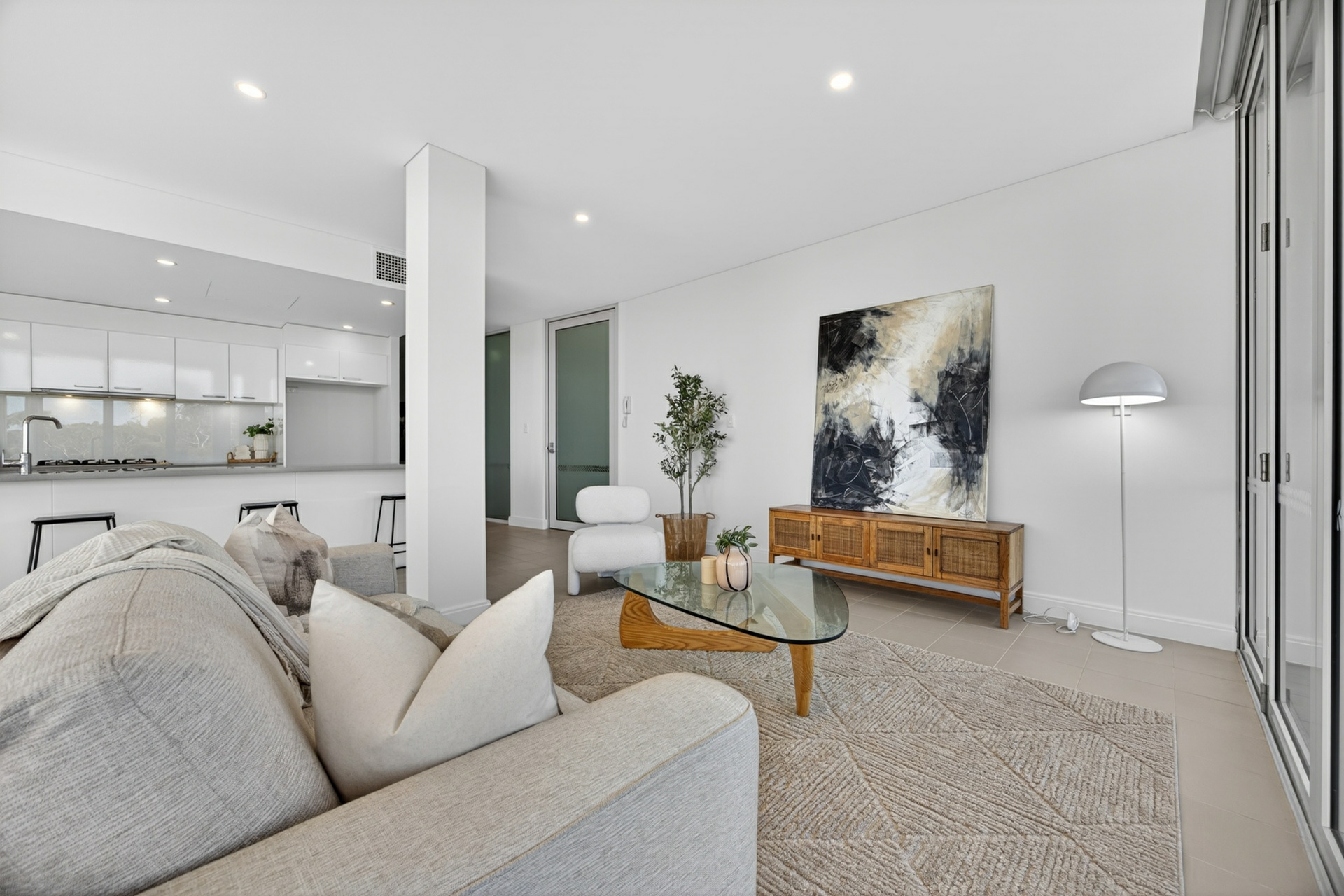 2/58 Kings Park Road — photo 8 of 21