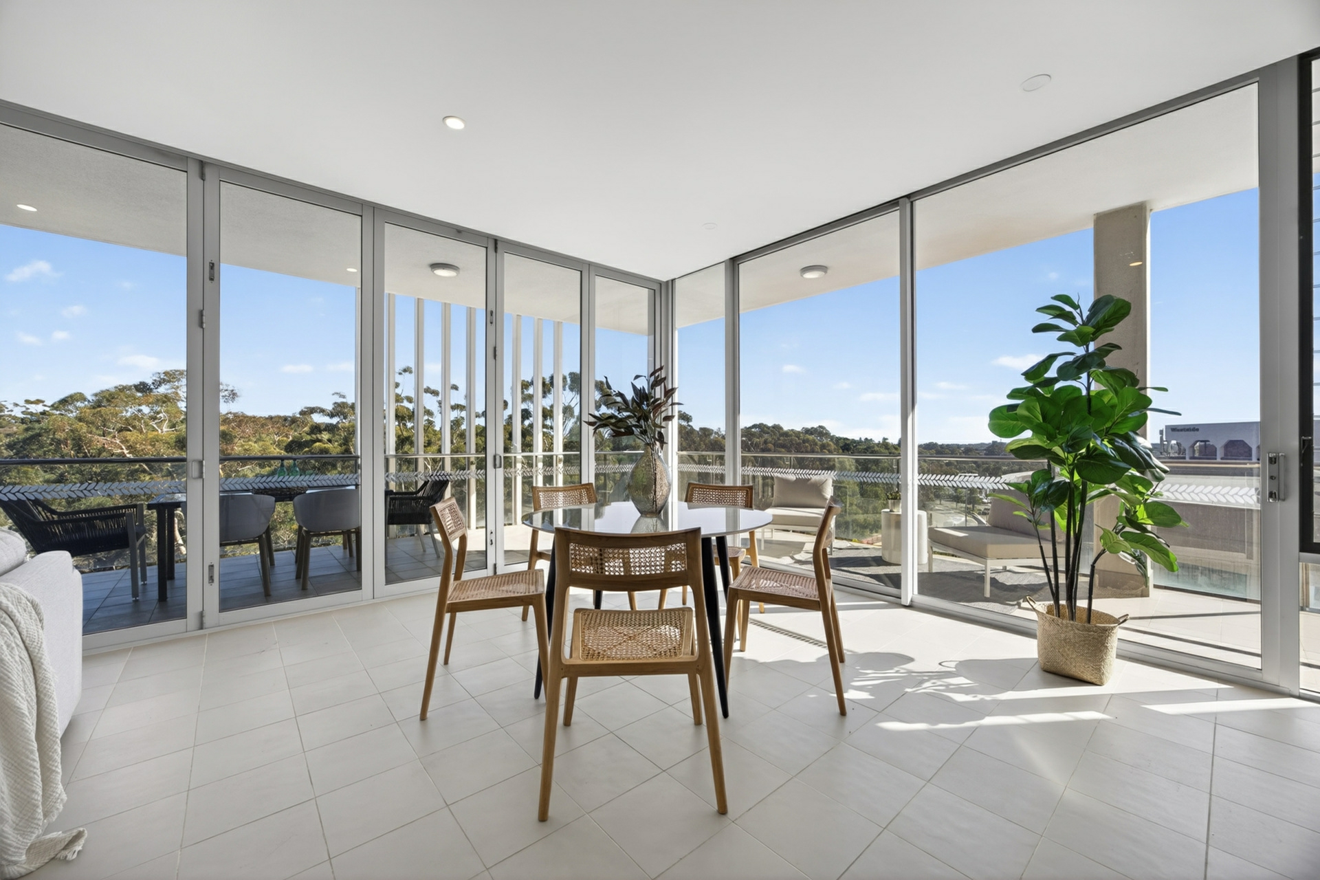 2/58 Kings Park Road — photo 10 of 21