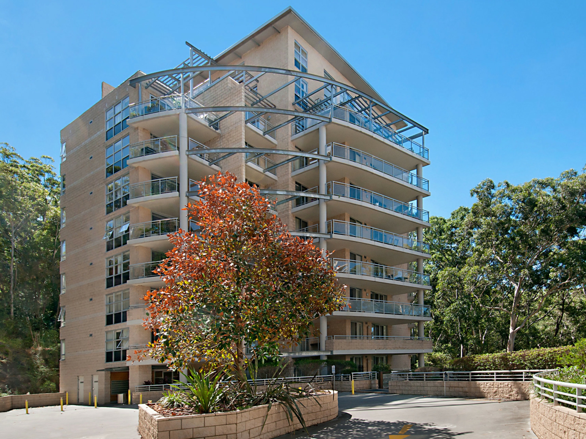 432/80 John Whiteway Drive, Gosford