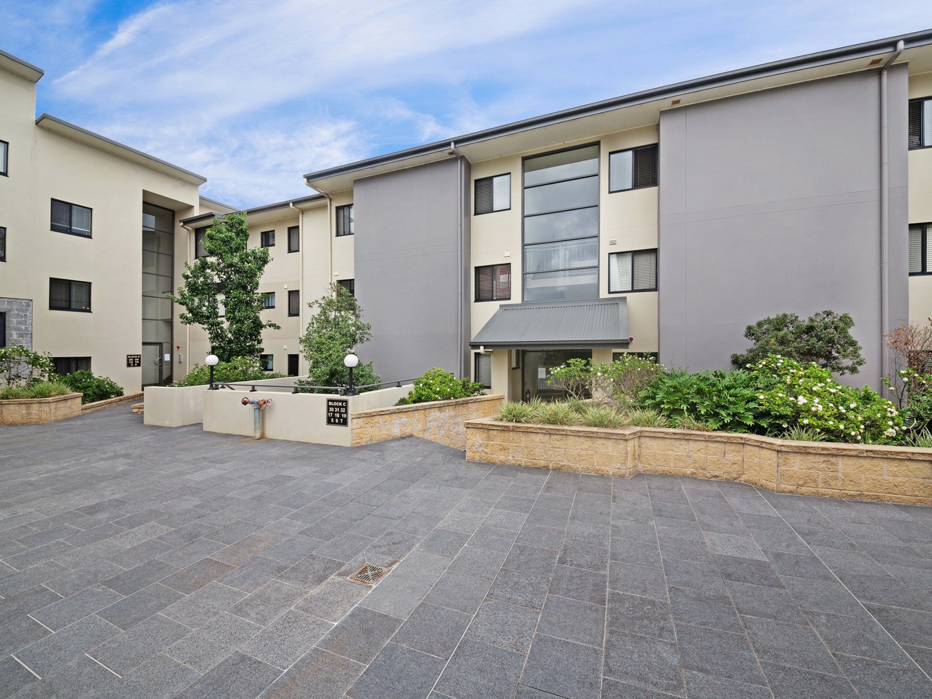 32/212-220 Gertrude Street, North Gosford