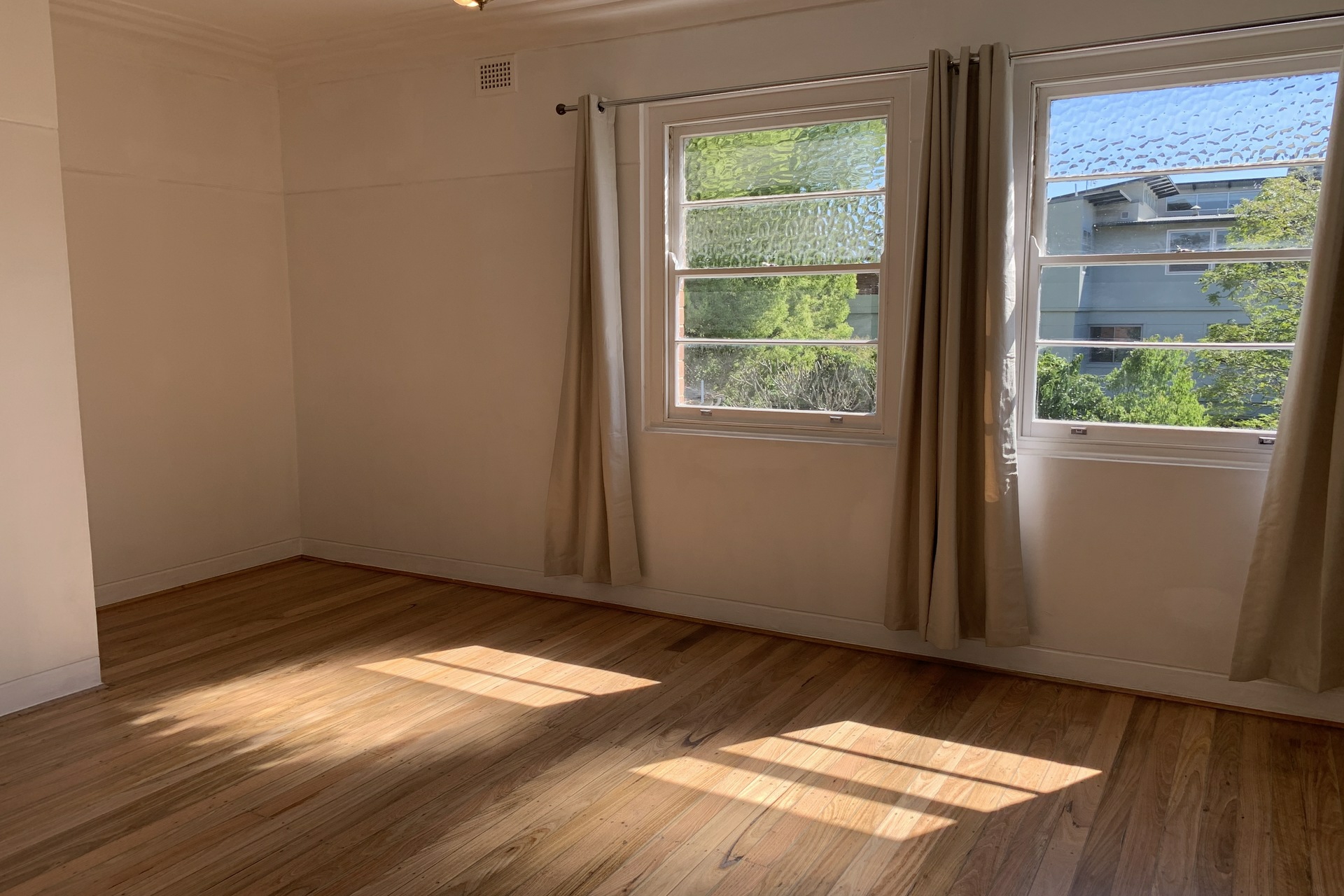 6/4 York Street, EAST GOSFORD