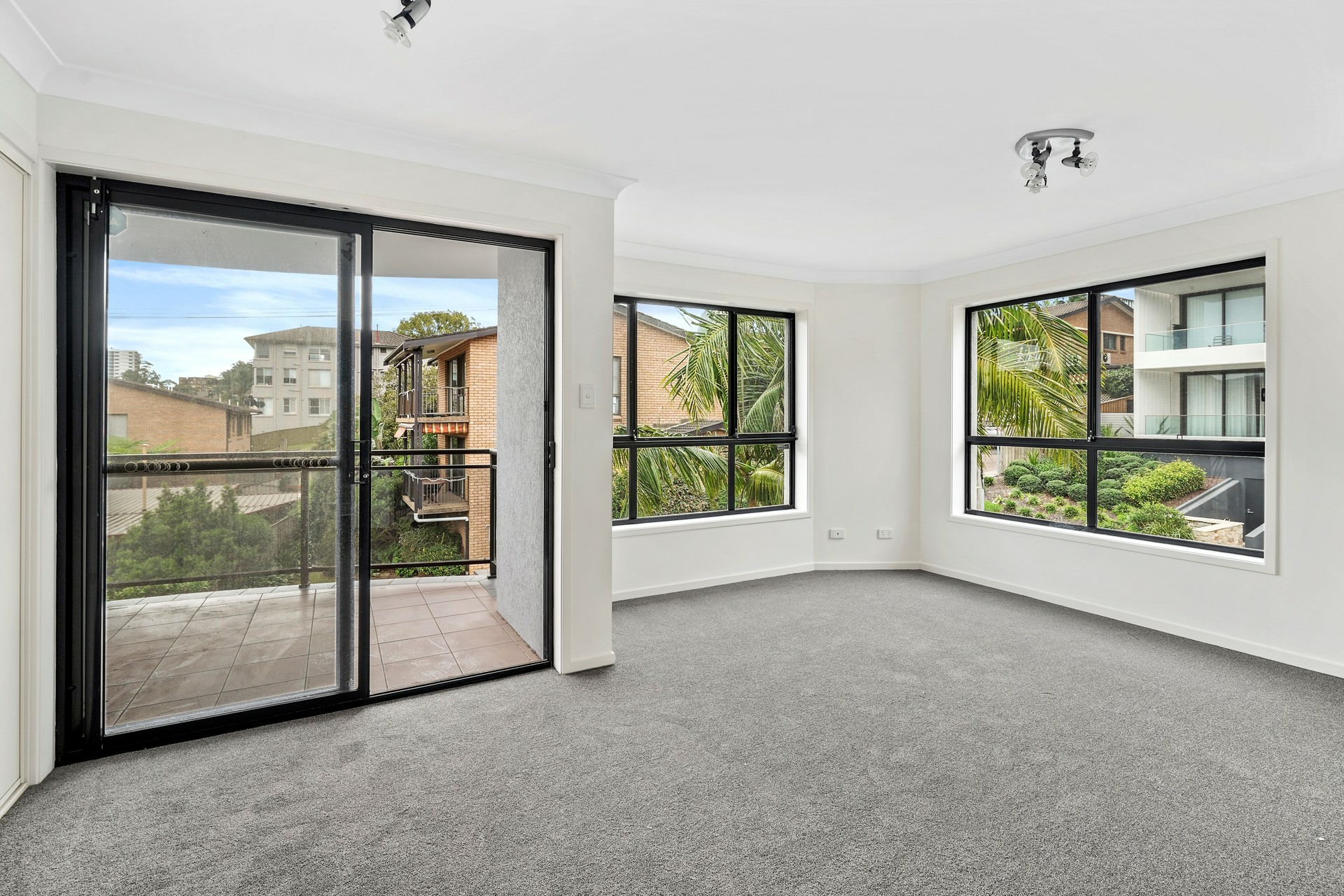 4/14 Lynn Avenue, POINT FREDERICK