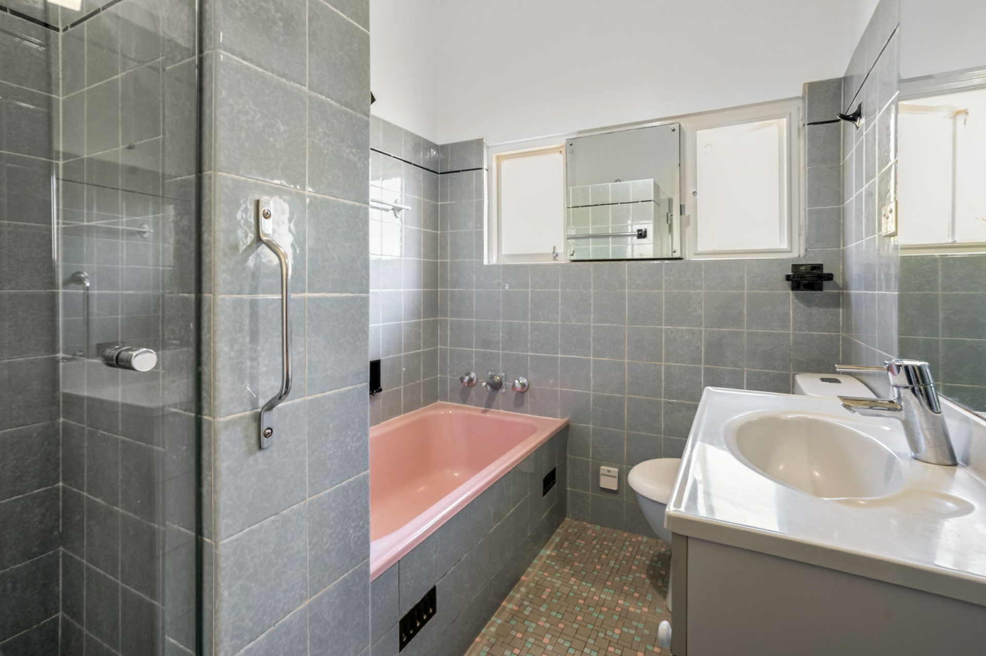 32 George Street, EAST GOSFORD