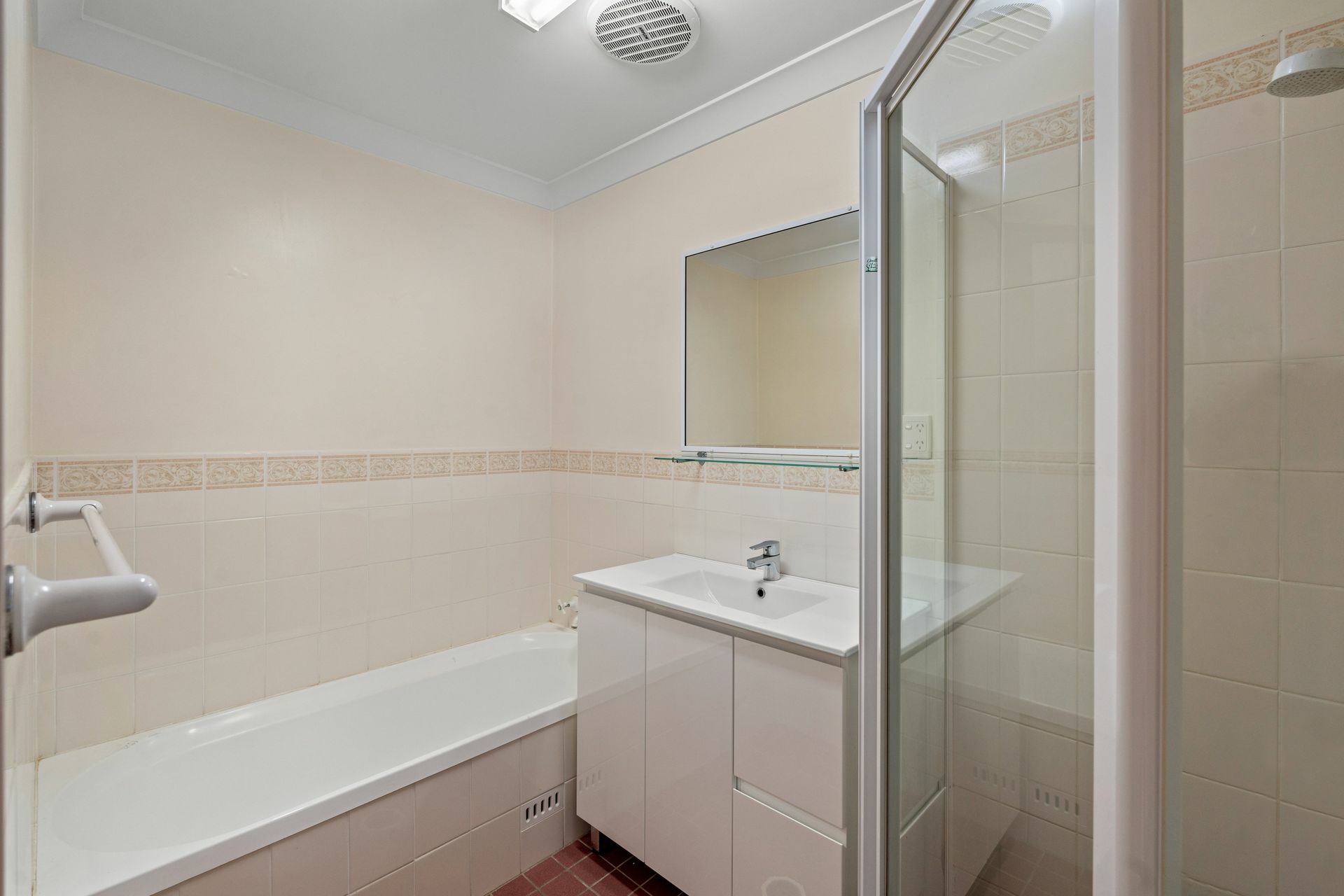 4/22 Hely Street, GOSFORD