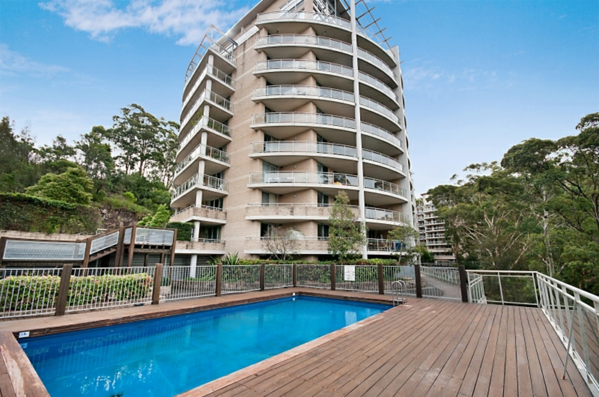 211/80 John Whiteway Drive, GOSFORD