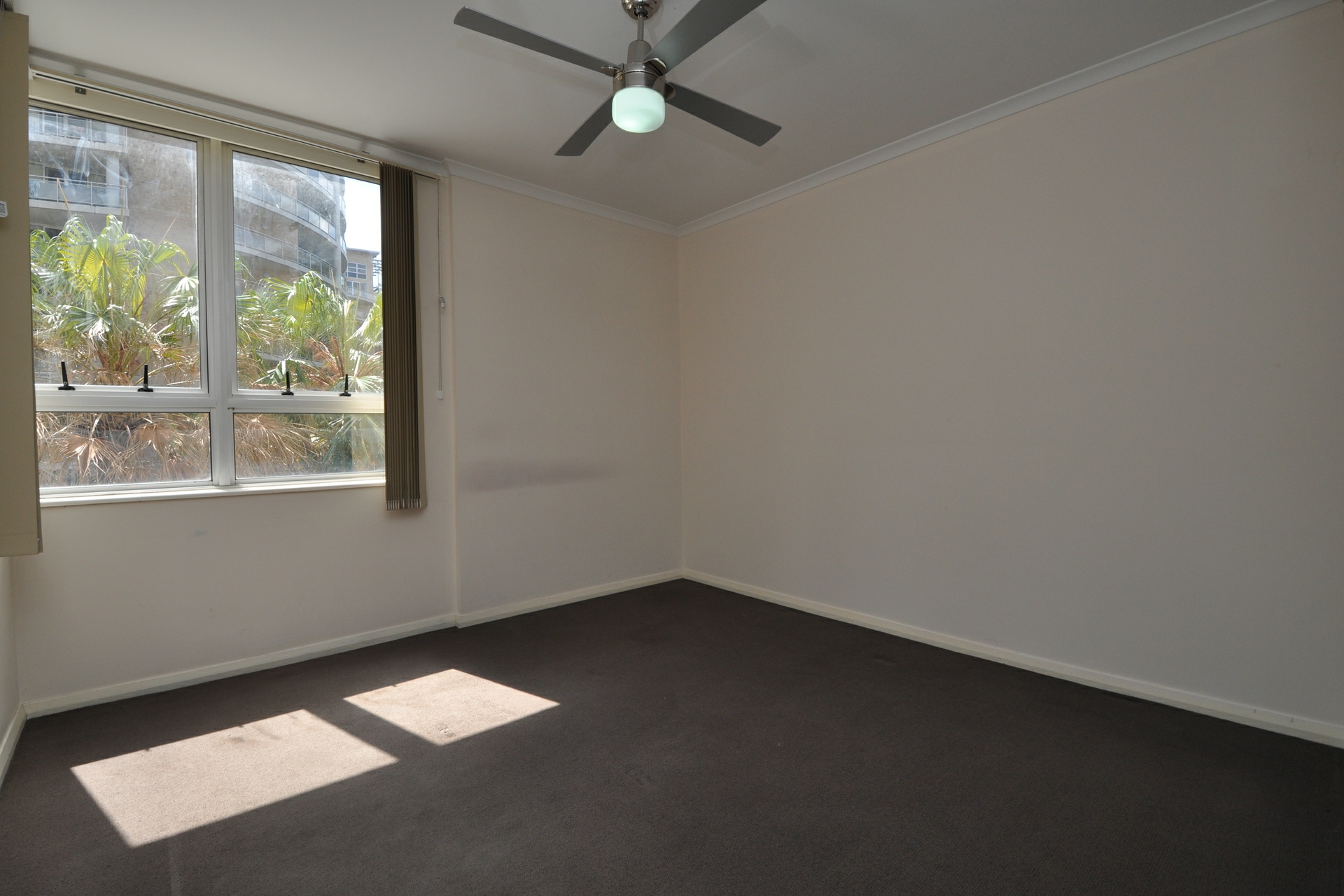 211/80 John Whiteway Drive, GOSFORD