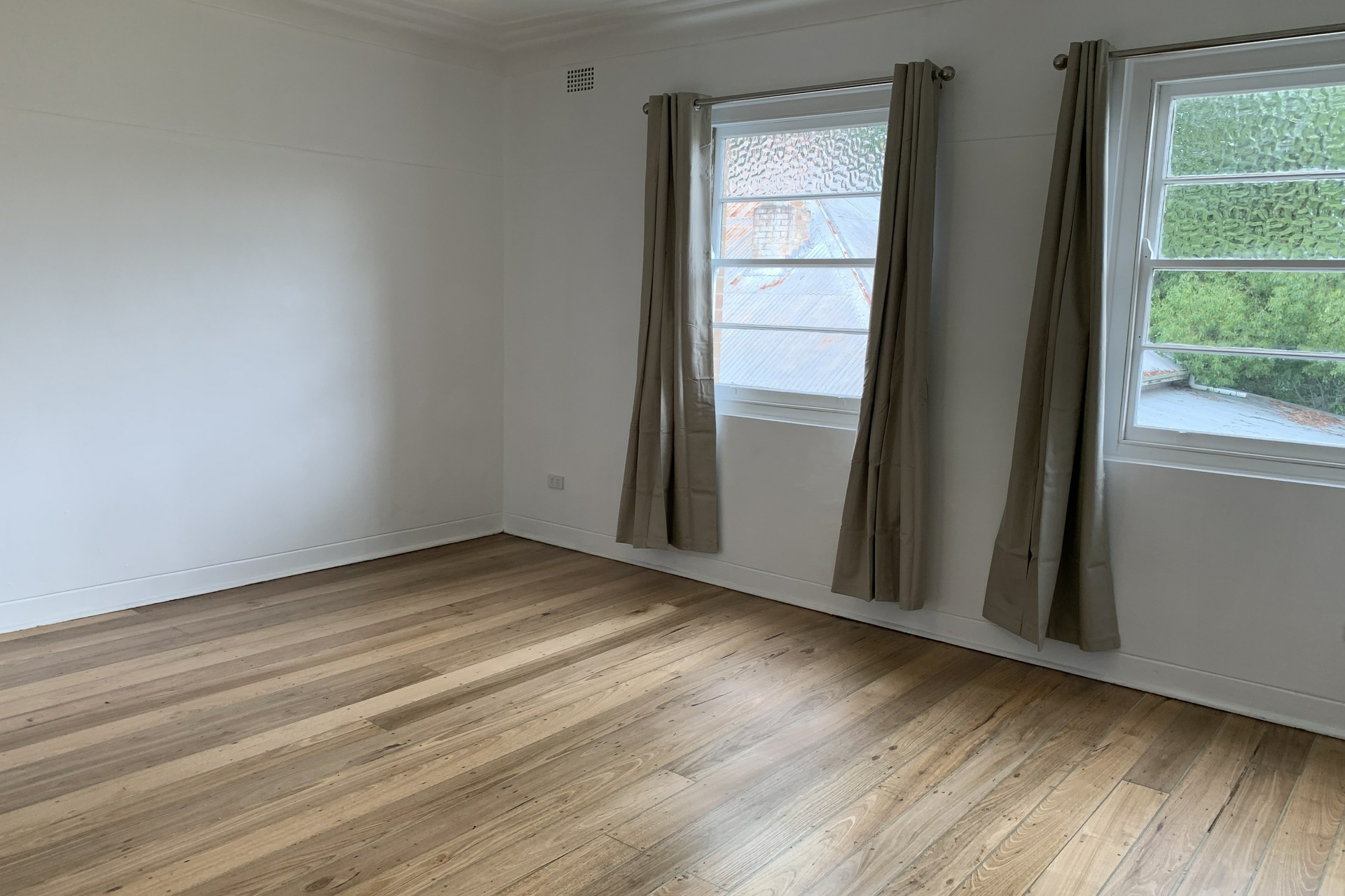 5/4 York Street,, EAST GOSFORD