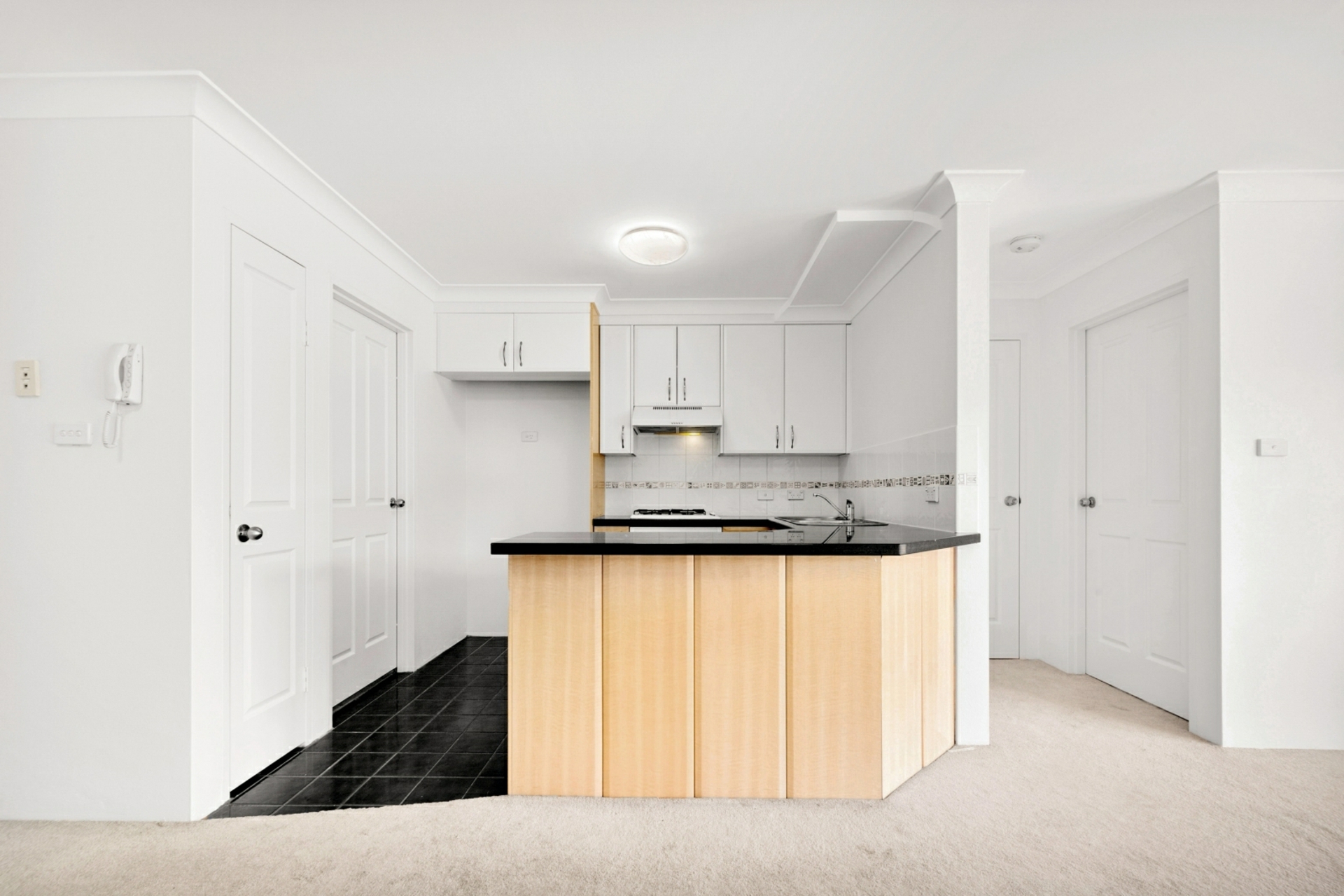 22/107-115 Henry Parry Drive — photo 4 of 10