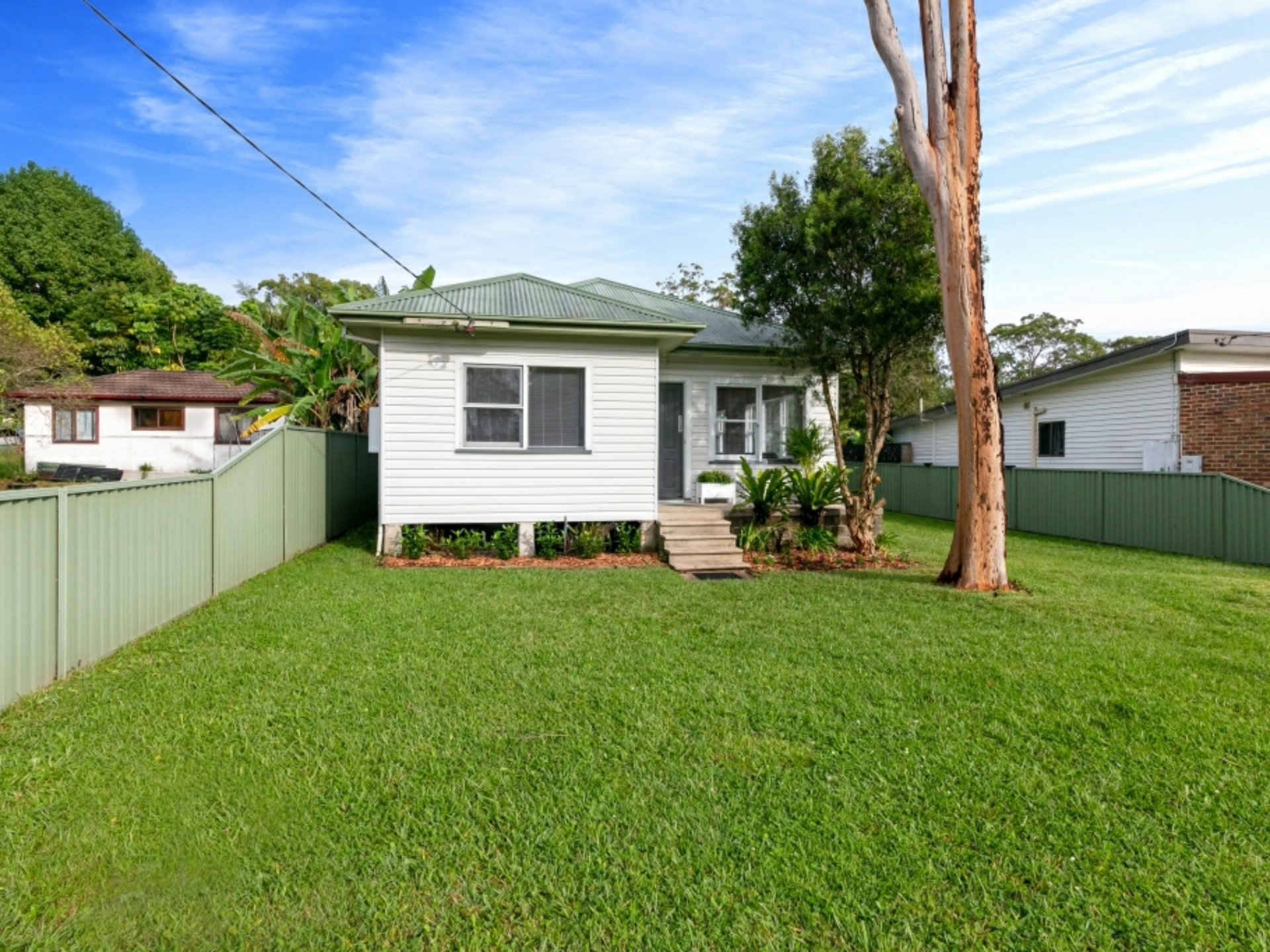 16 Resthaven Avenue Charmhaven NSW - Property Details - LJ Hooker