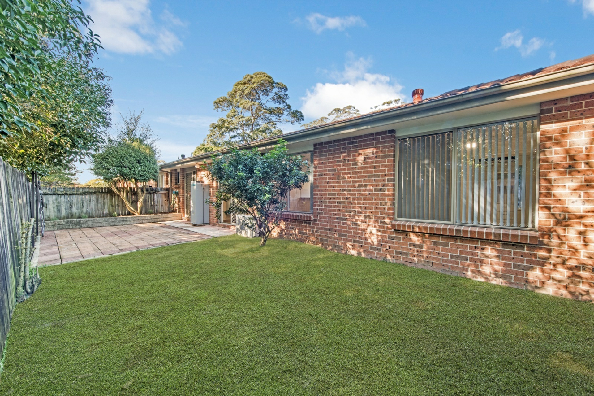 8/33 Newling Street, LISAROW