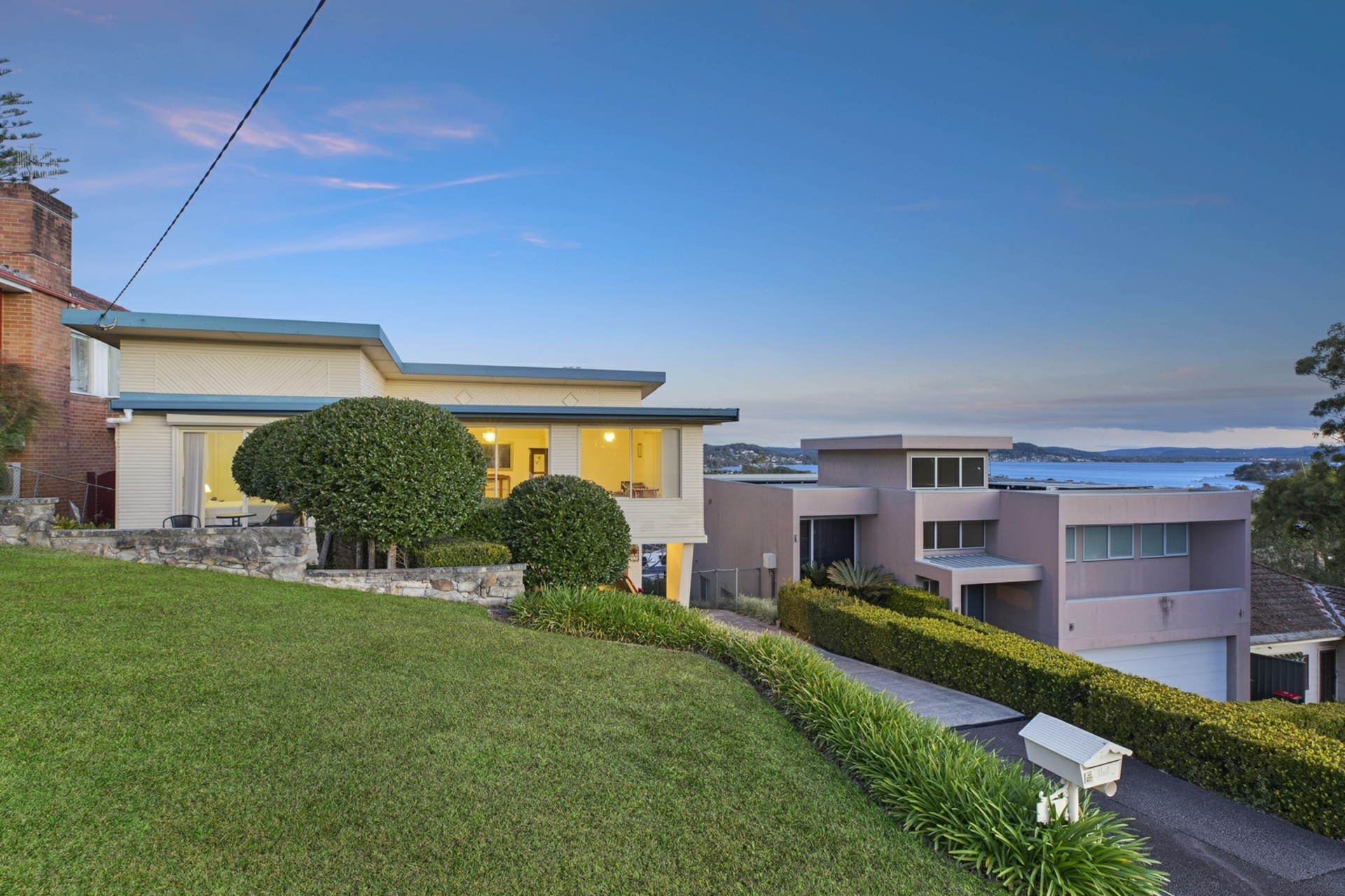 7 Bay View Avenue — photo from LJ Hooker East Gosford