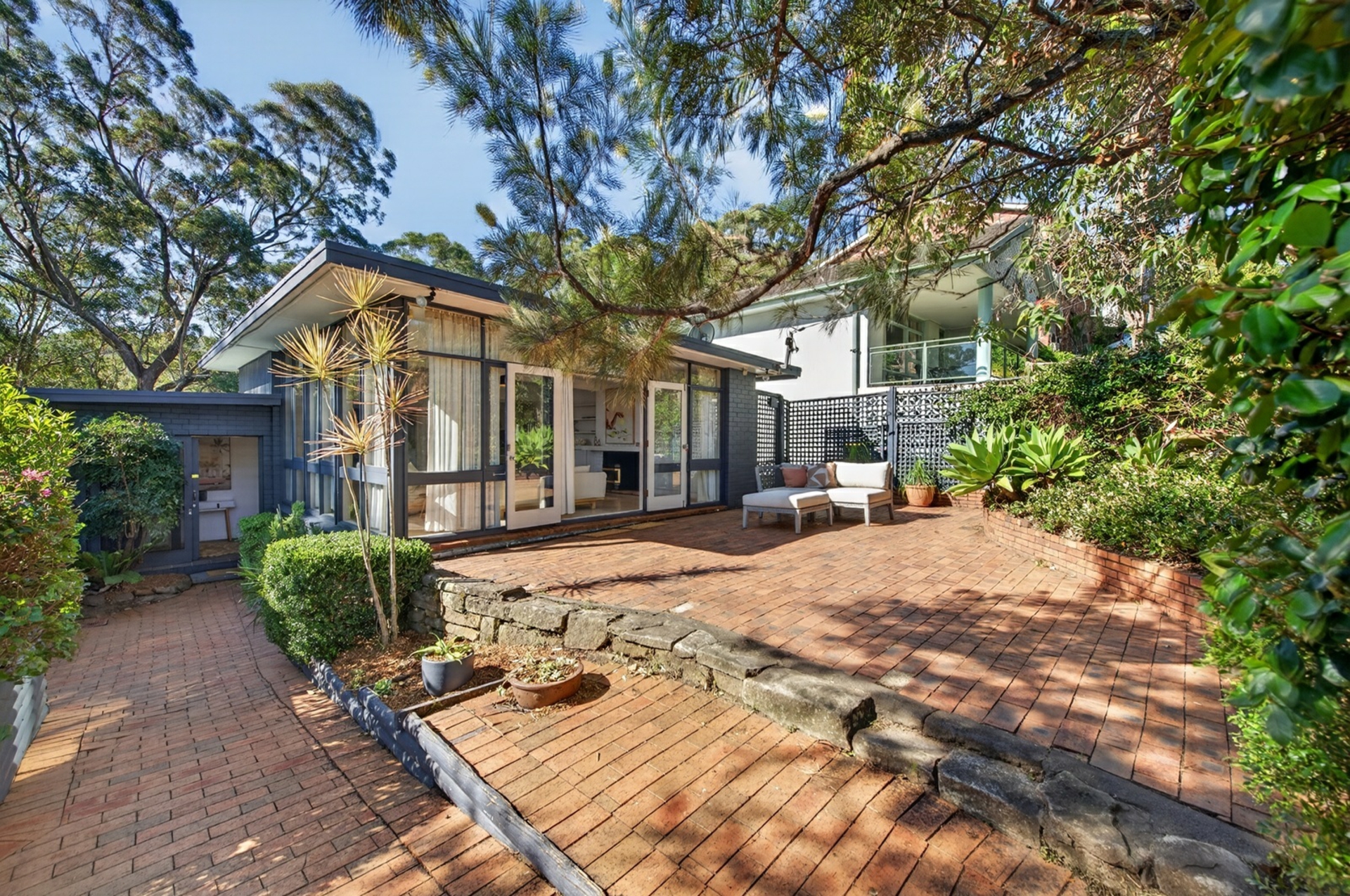 36 Bay View Avenue — photo 4 of 30
