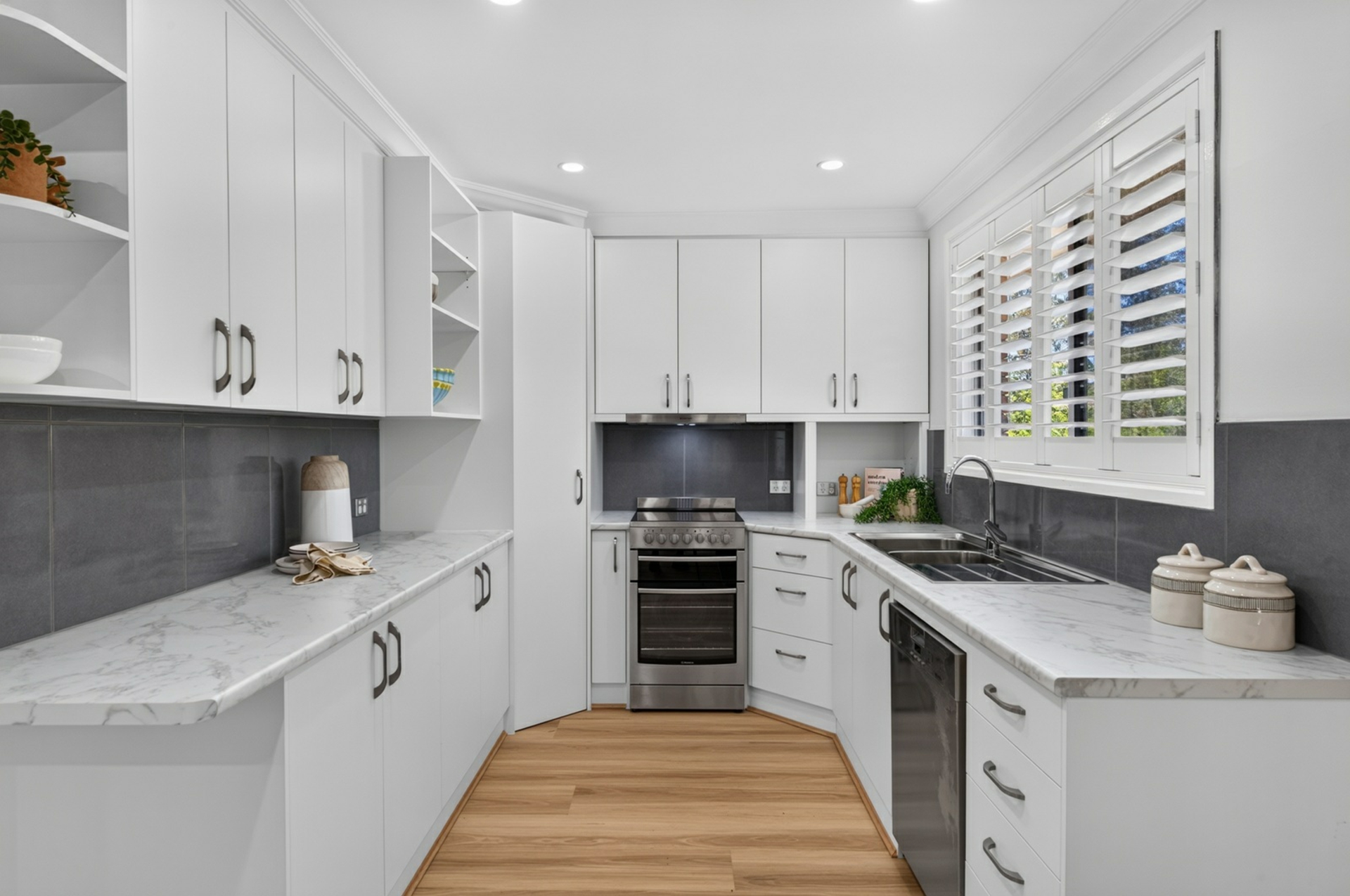 18 Mangrove Road — photo 14 of 30
