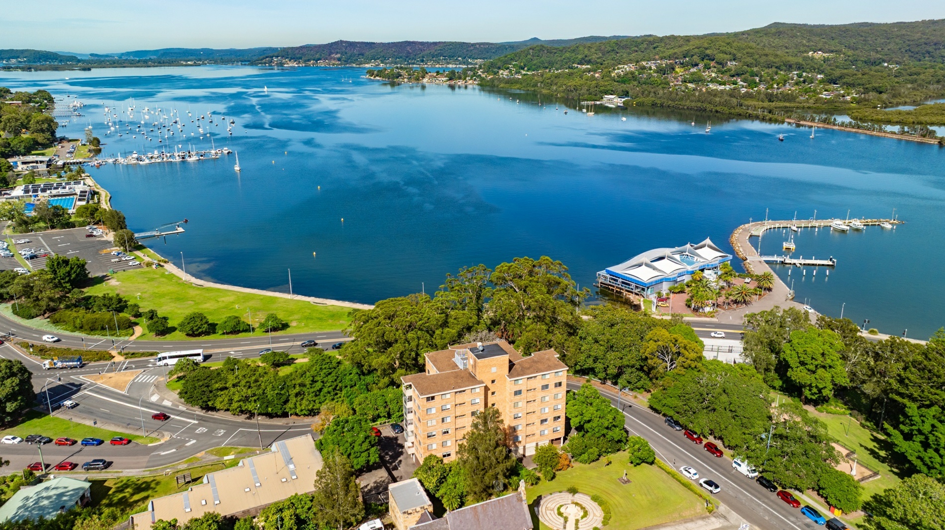 12/1 Mann Street — photo from LJ Hooker East Gosford