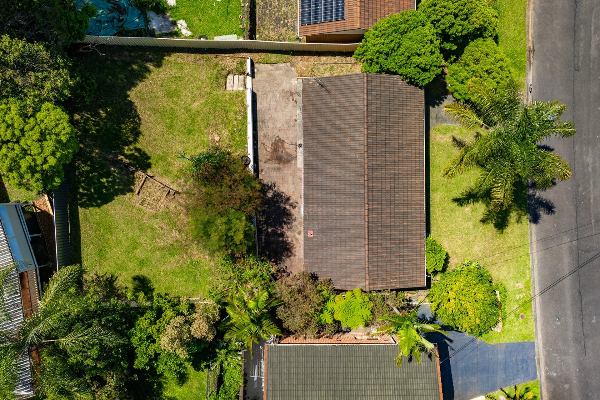 14 Roselands Avenue — photo 12 of 17