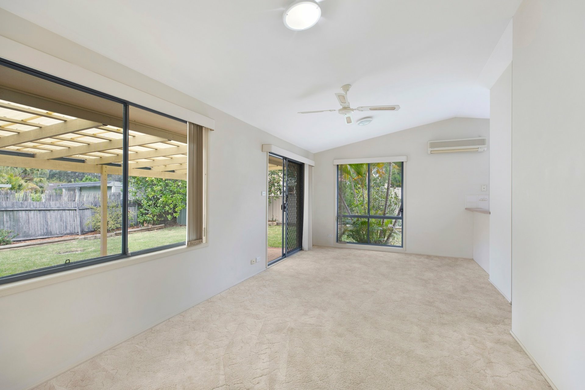4 Peat Place — photo 6 of 15