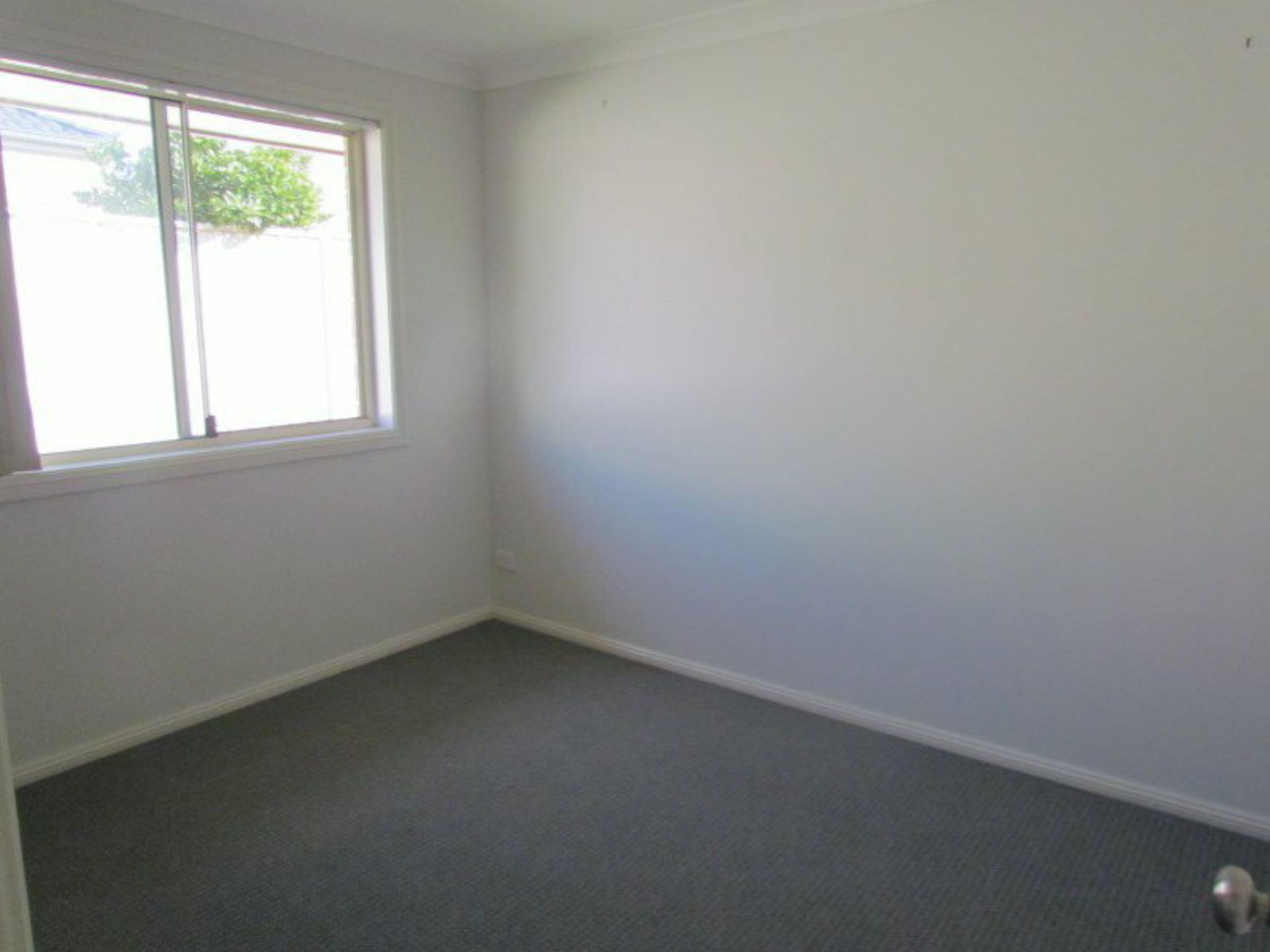 1/2 Rhodes Place, SINGLETON