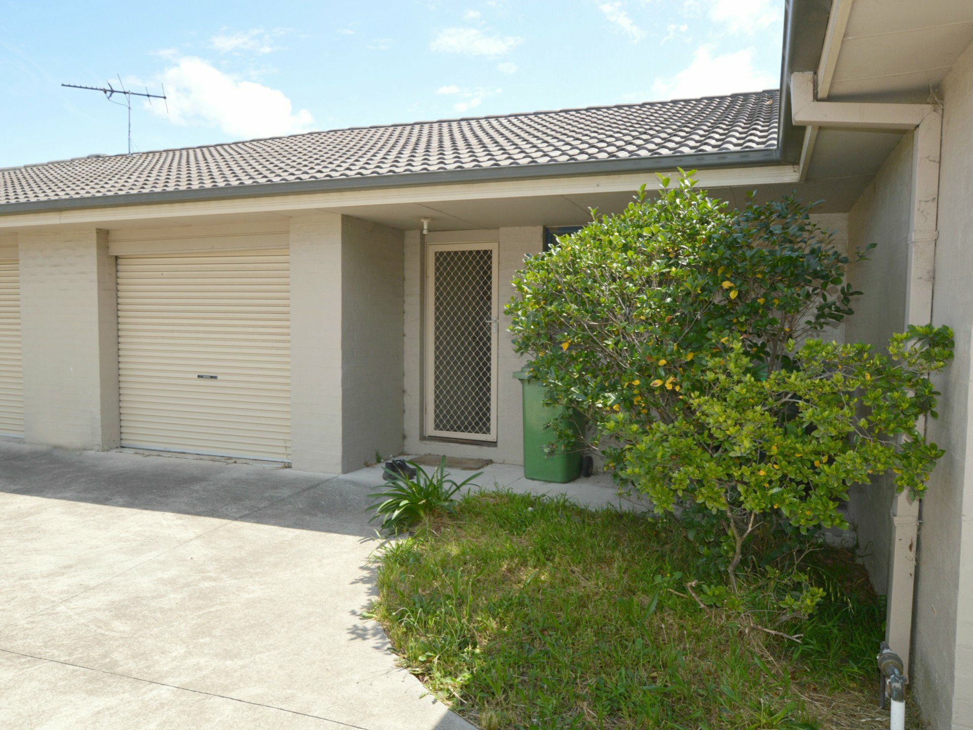 2/72 Yates Street, East Branxton