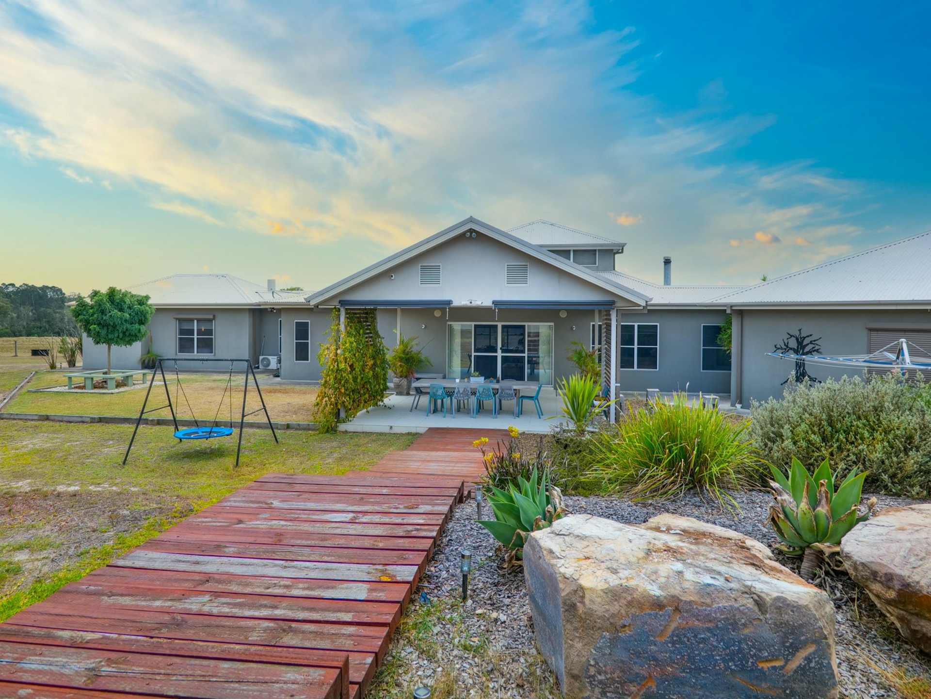 196 Roughit Lane, SINGLETON