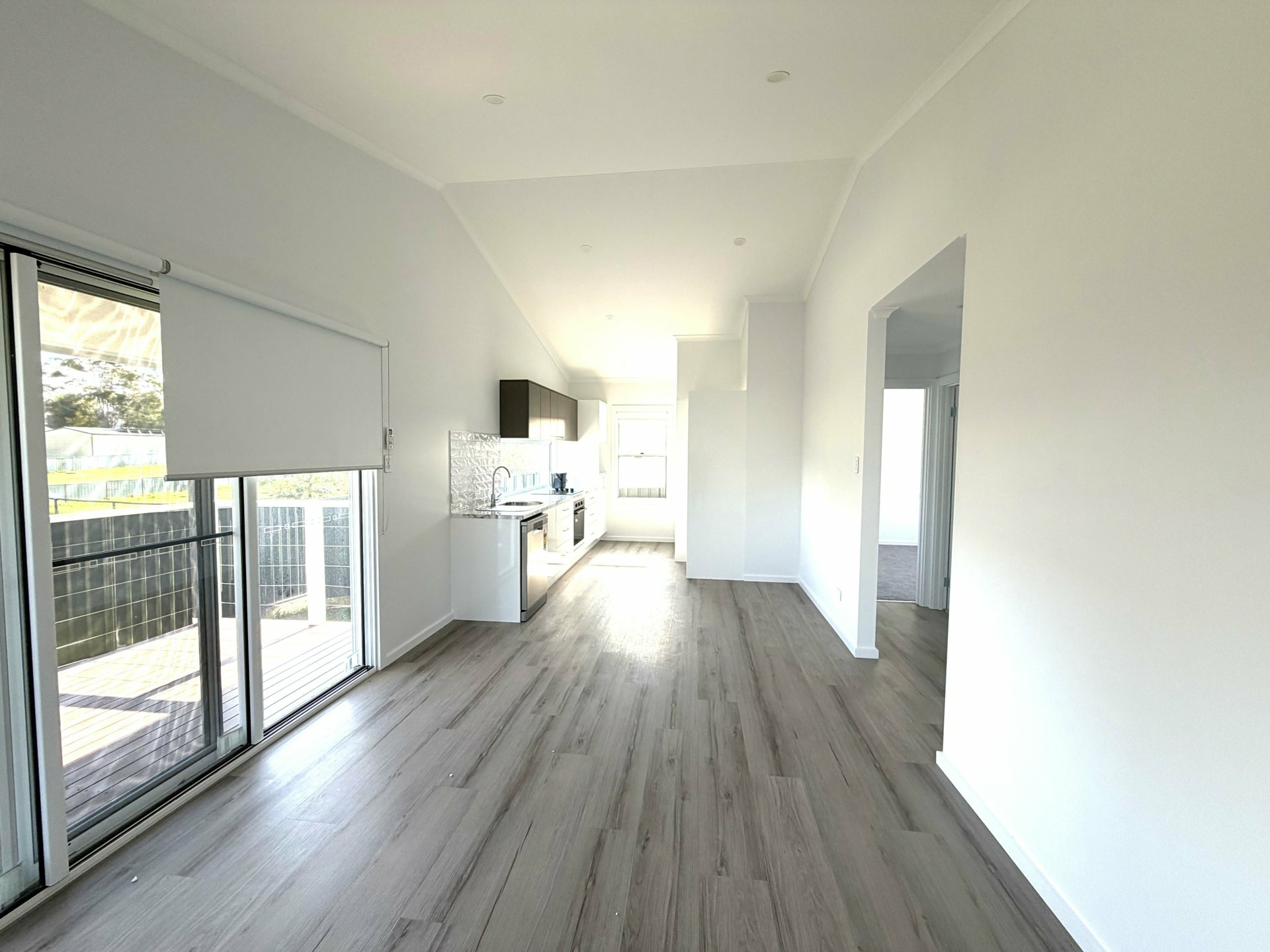 1/9b High Street — photo 3 of 8