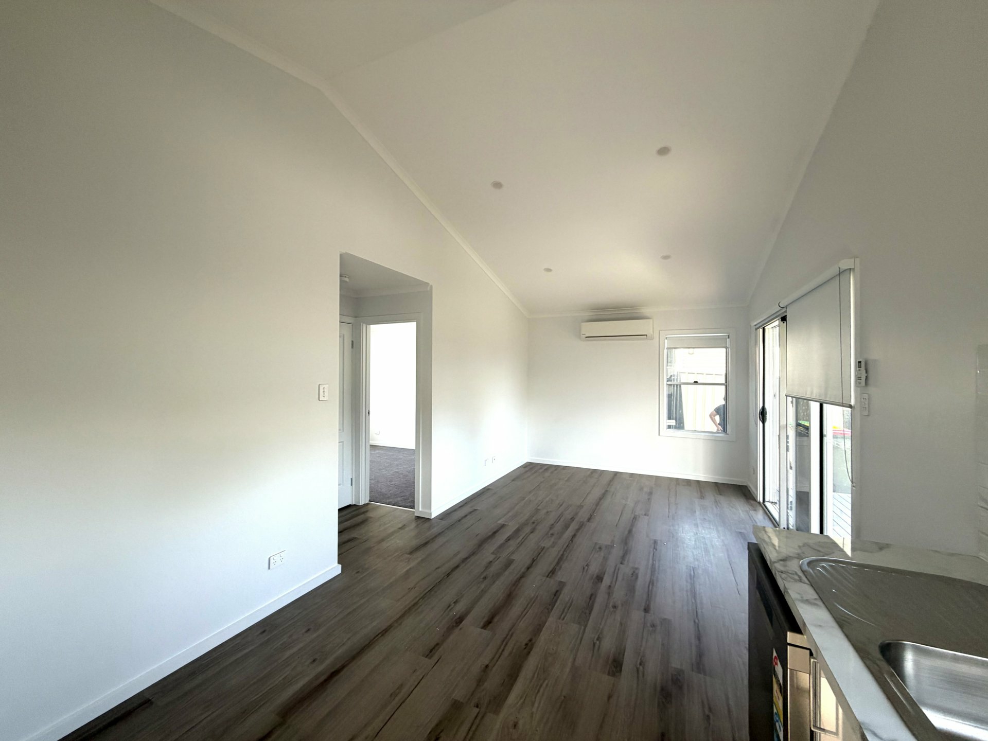1/9b High Street — photo 4 of 8