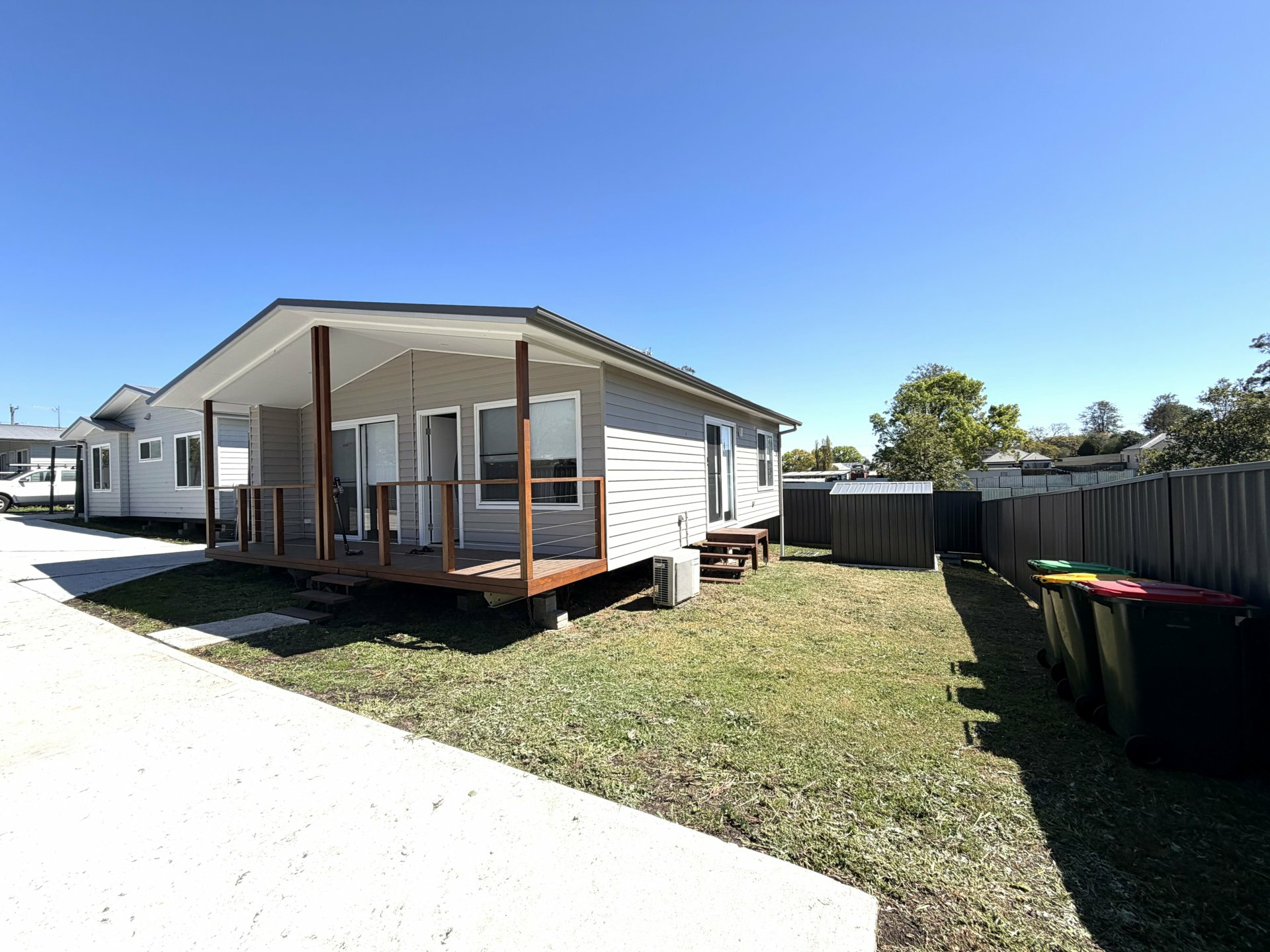 2/9b High Street — photo 6 of 6