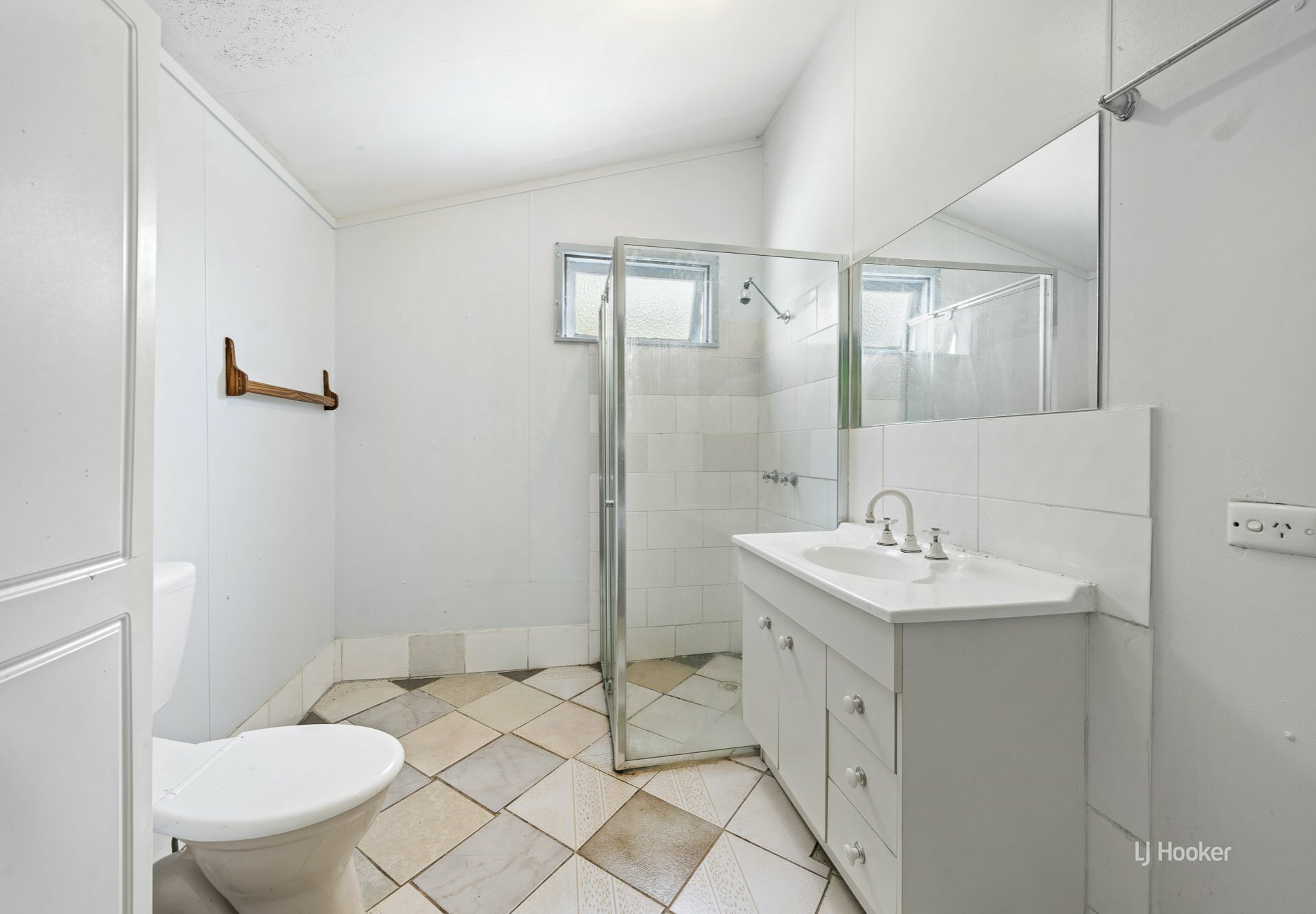 5 Scott Street, BENARKIN