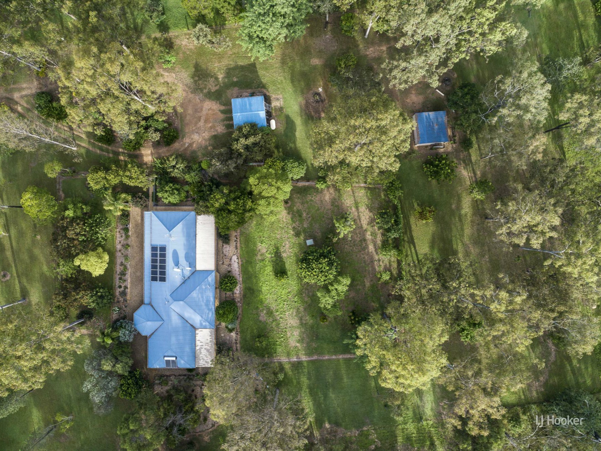 17 Windsor Drive, MOUNT HALLEN