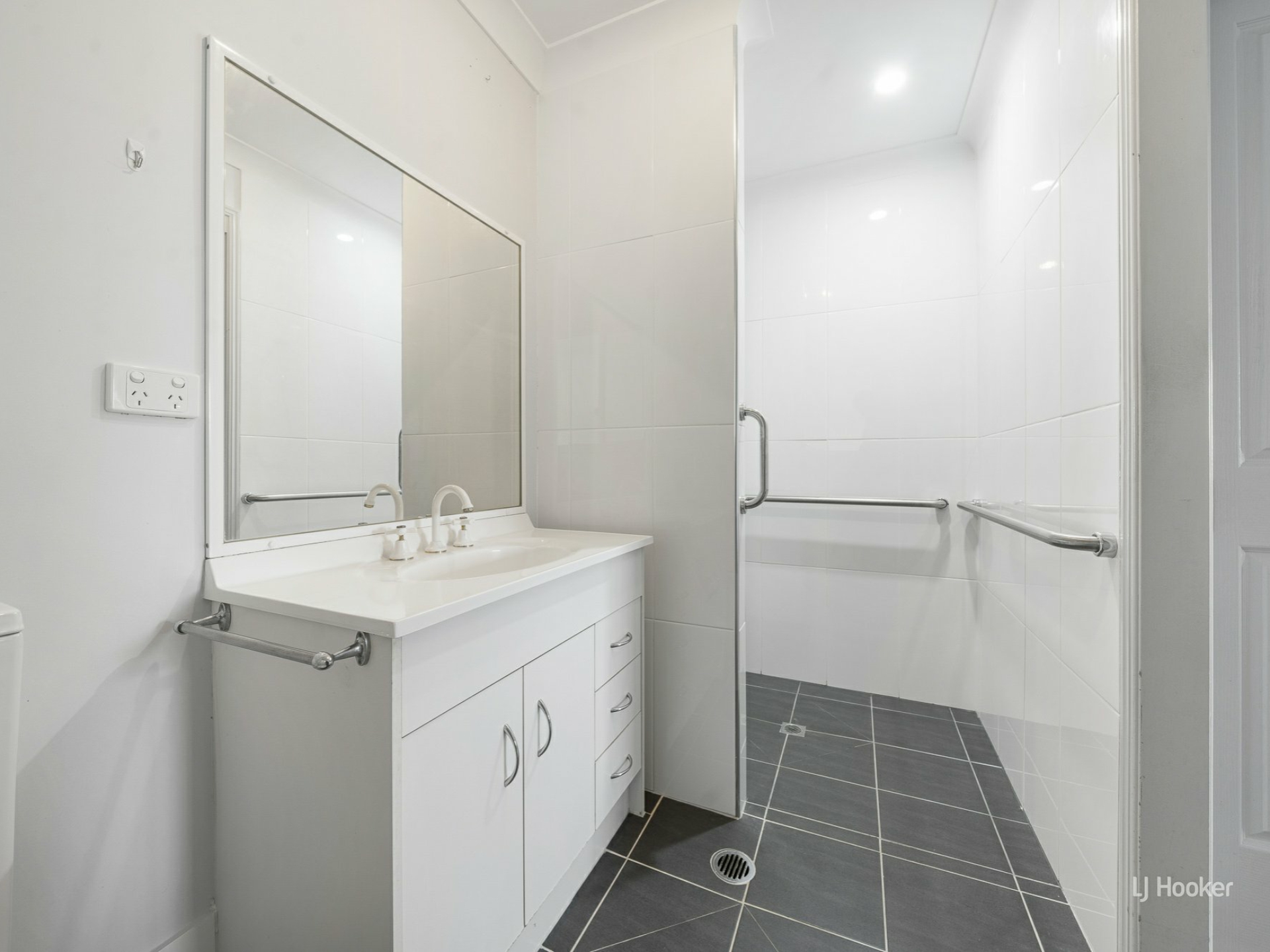 33 Ezra Drive, HAZELDEAN